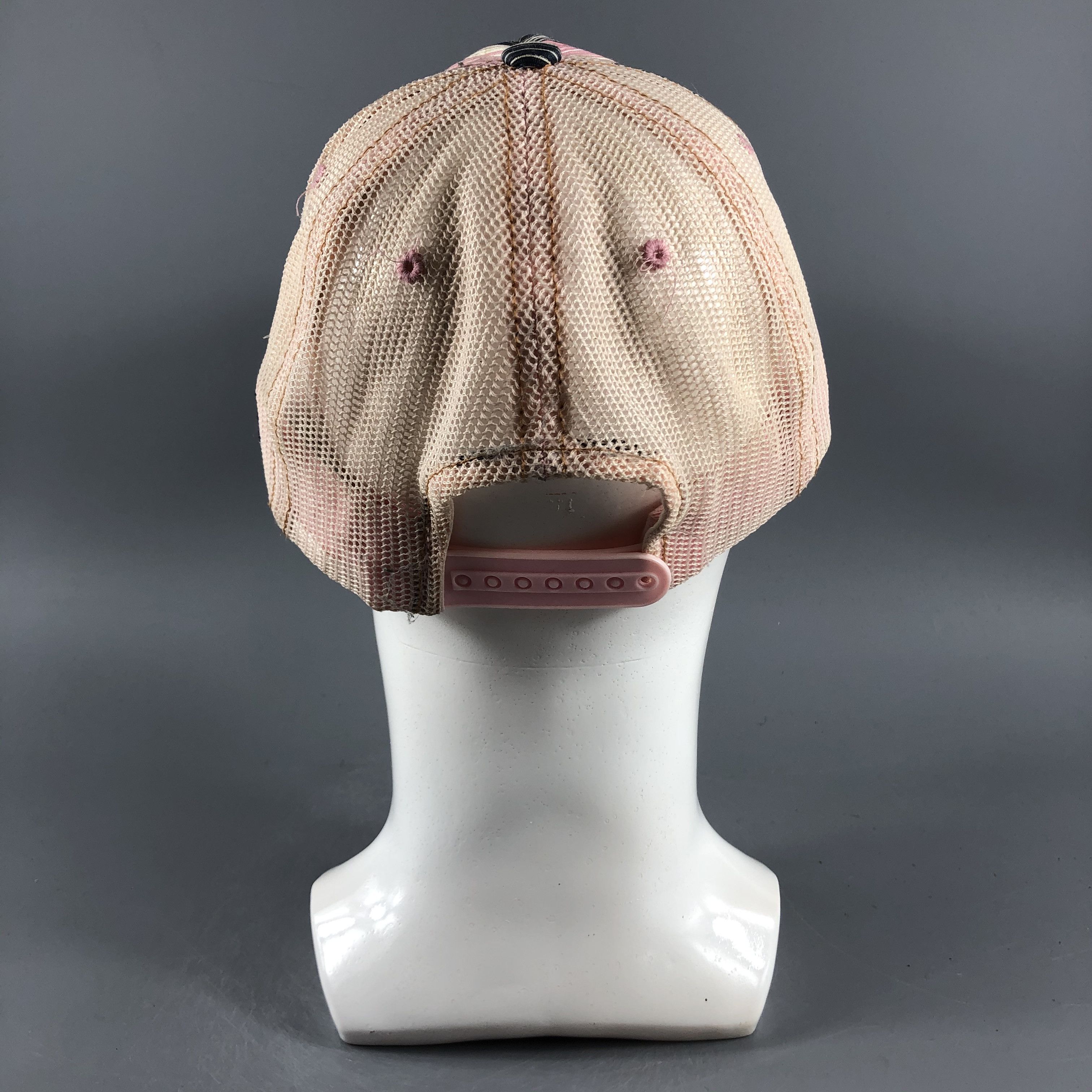 Vintage × Von Dutch Womens Von Dutch Trucker Hats -D665 Size ONE SIZE - 3 Thumbnail