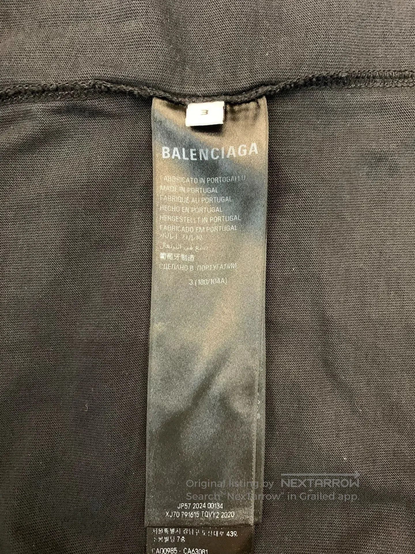Balenciaga Balenciaga Eiffel Tower Graffiti Bitcoin Tee. Size US L / EU 52-54 / 3 - 8 Thumbnail