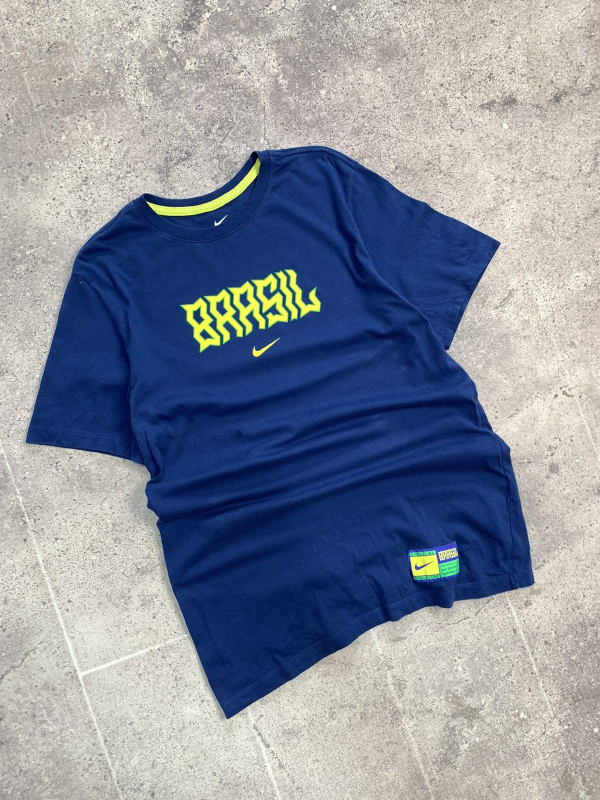 Nike × Vintage Vintage Y2K T-shirt Brazil sk8 faded Blockcore style Size US M / EU 48-50 / 2 - 4 Thumbnail