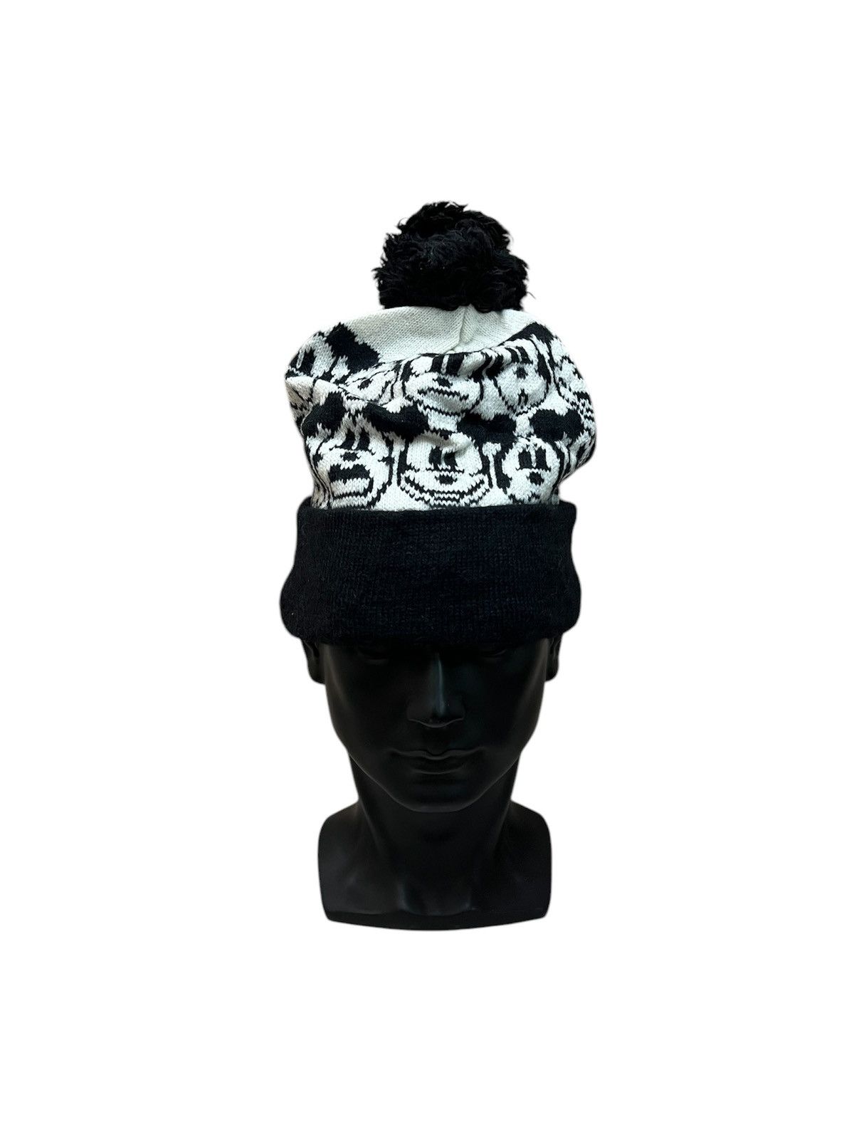 Mickey Mouse Mickey Mouse Disney Cartoon Beanie Hats Size ONE SIZE - 1 Thumbnail