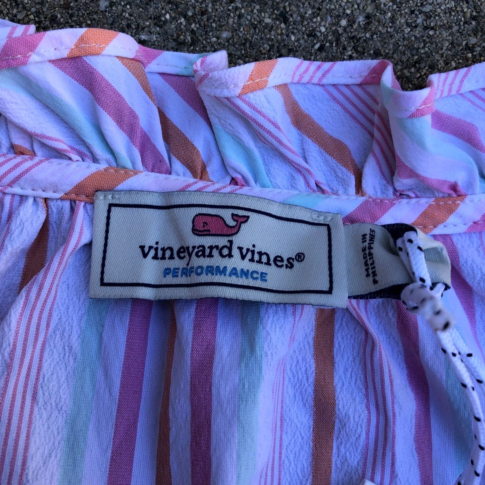Vineyard Vines VINEYARD VINES Shirt Women SM Nylon Harbor Ruffle Popover Blouse Top Pink/White Sleeveless Knit/Performance T-Shirt Modern 90s Style Womens Size S / US 4 / IT 40 - 3 Thumbnail