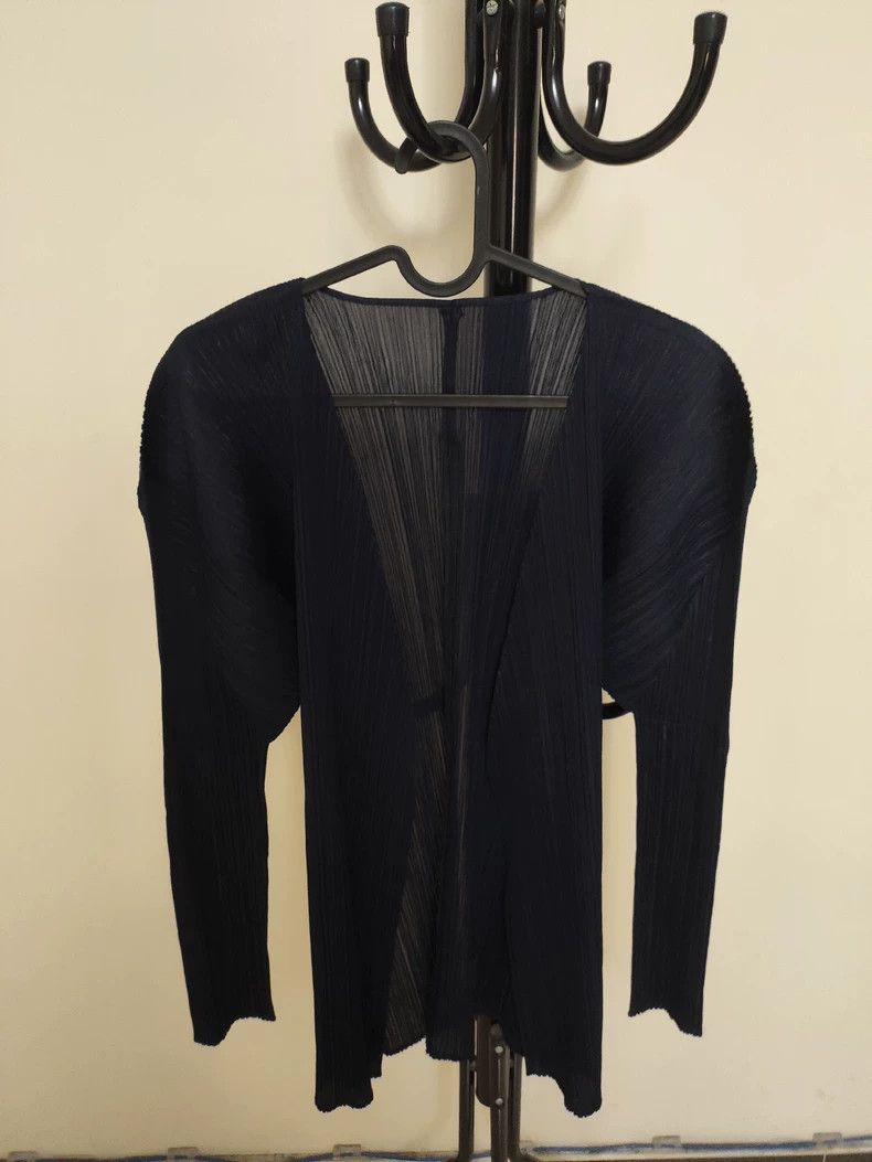 Issey Miyake Issey Miyake size:3 Black pleated top Size M / US 6-8 / IT 42-44 - 1 Thumbnail