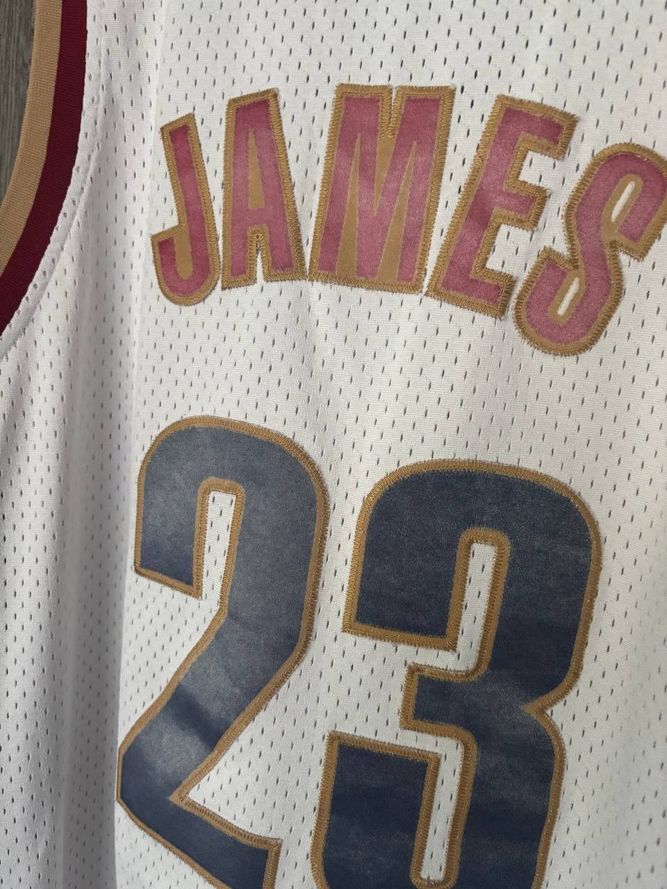 Reebok Vintage LeBron James Cleveland Cavaliers Jersey Throwback Size US L / EU 52-54 / 3 - 6 Thumbnail