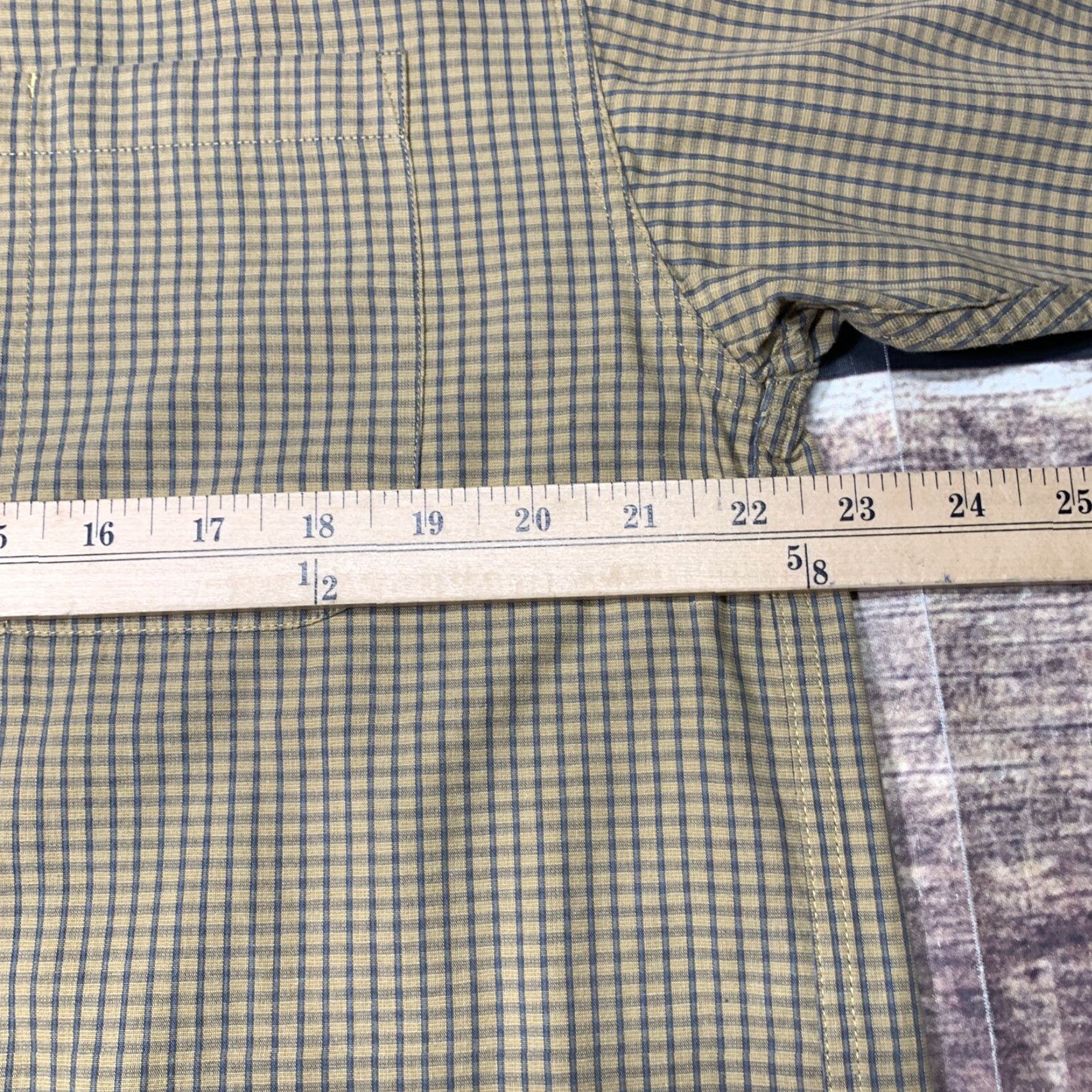 Vintage Columbia Mens Button Down Shirt Tan Blue Plaid Short Sleeve Size Medium Size US 31 - 3 Thumbnail