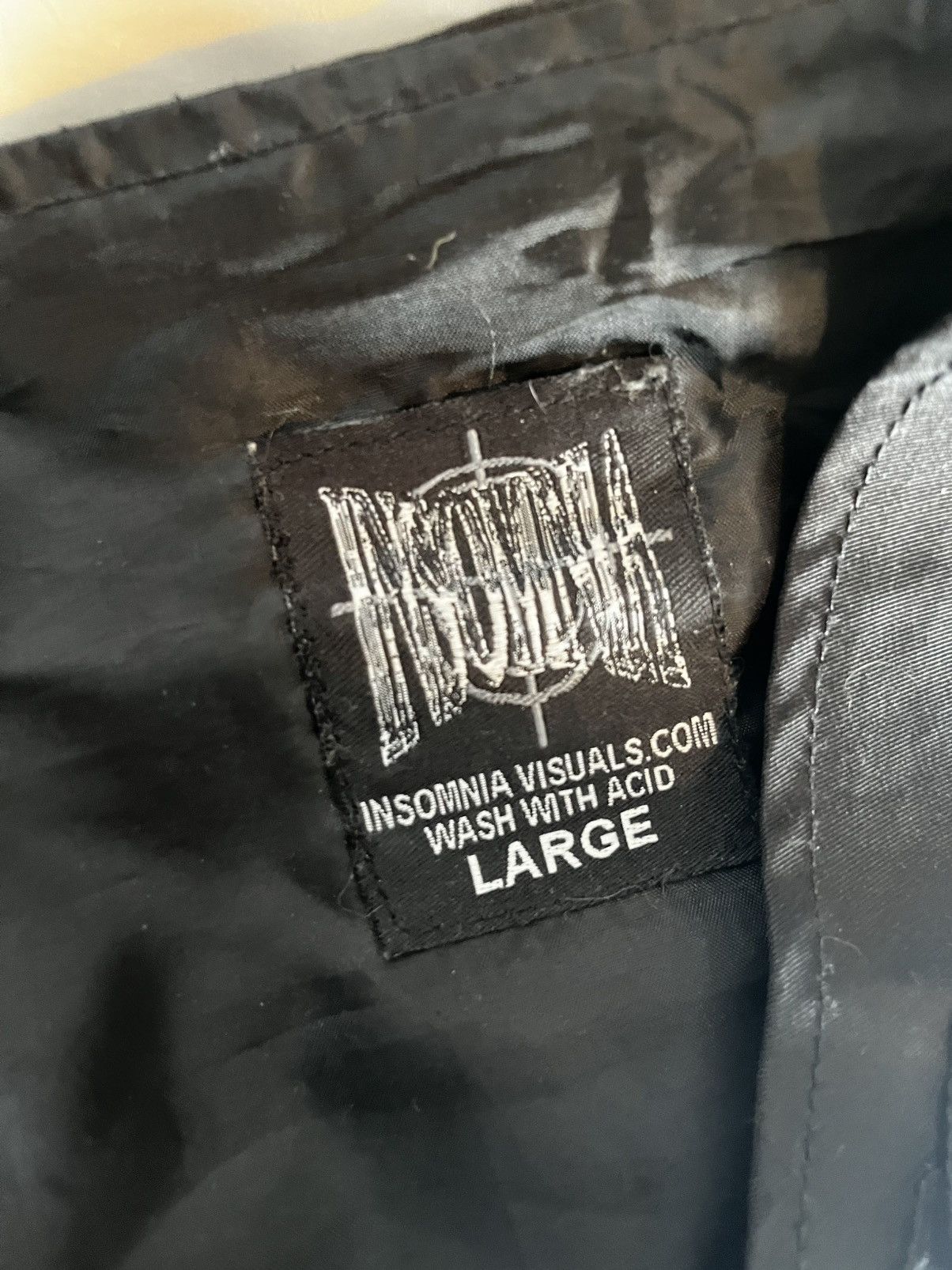 Insomnia Visuals Insomnia vest RARE Size US L / EU 52-54 / 3 - 3 Thumbnail