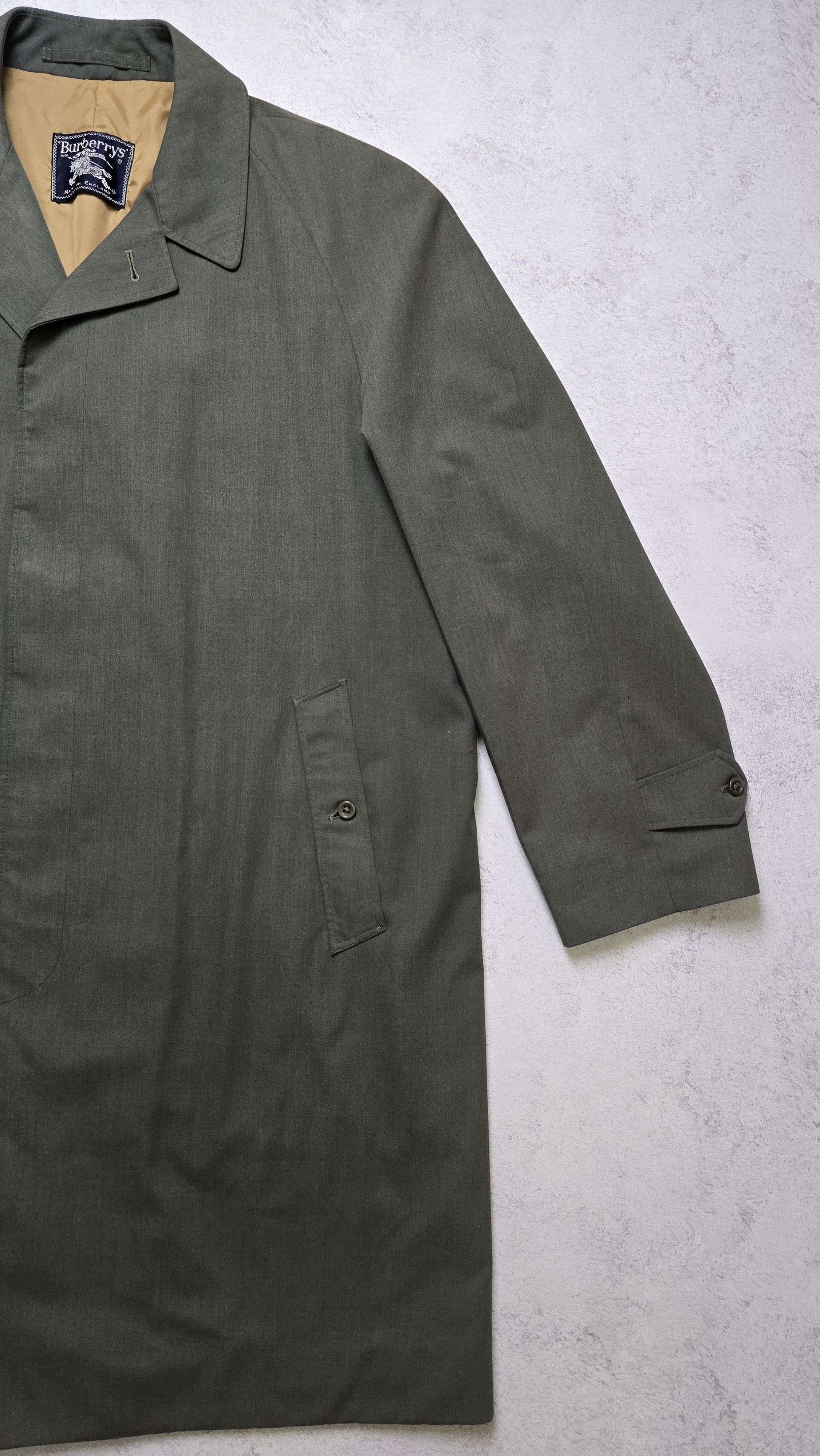 Burberry Vintage Burberrys Mac Coat Men’s 42R L Olive Green Balmacaan Size US L / EU 52-54 / 3 - 9 Thumbnail