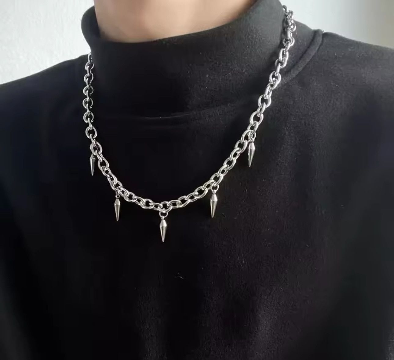 Jewelry Metal Rivet Pointed Choker Necklace Size ONE SIZE - 3 Thumbnail