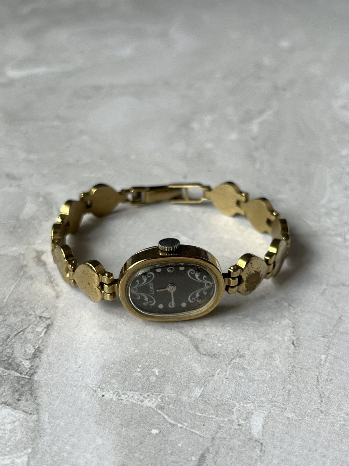 Jewelry × Vintage Vintage Luch Watch with Heart Bracelet Size ONE SIZE - 10 Thumbnail