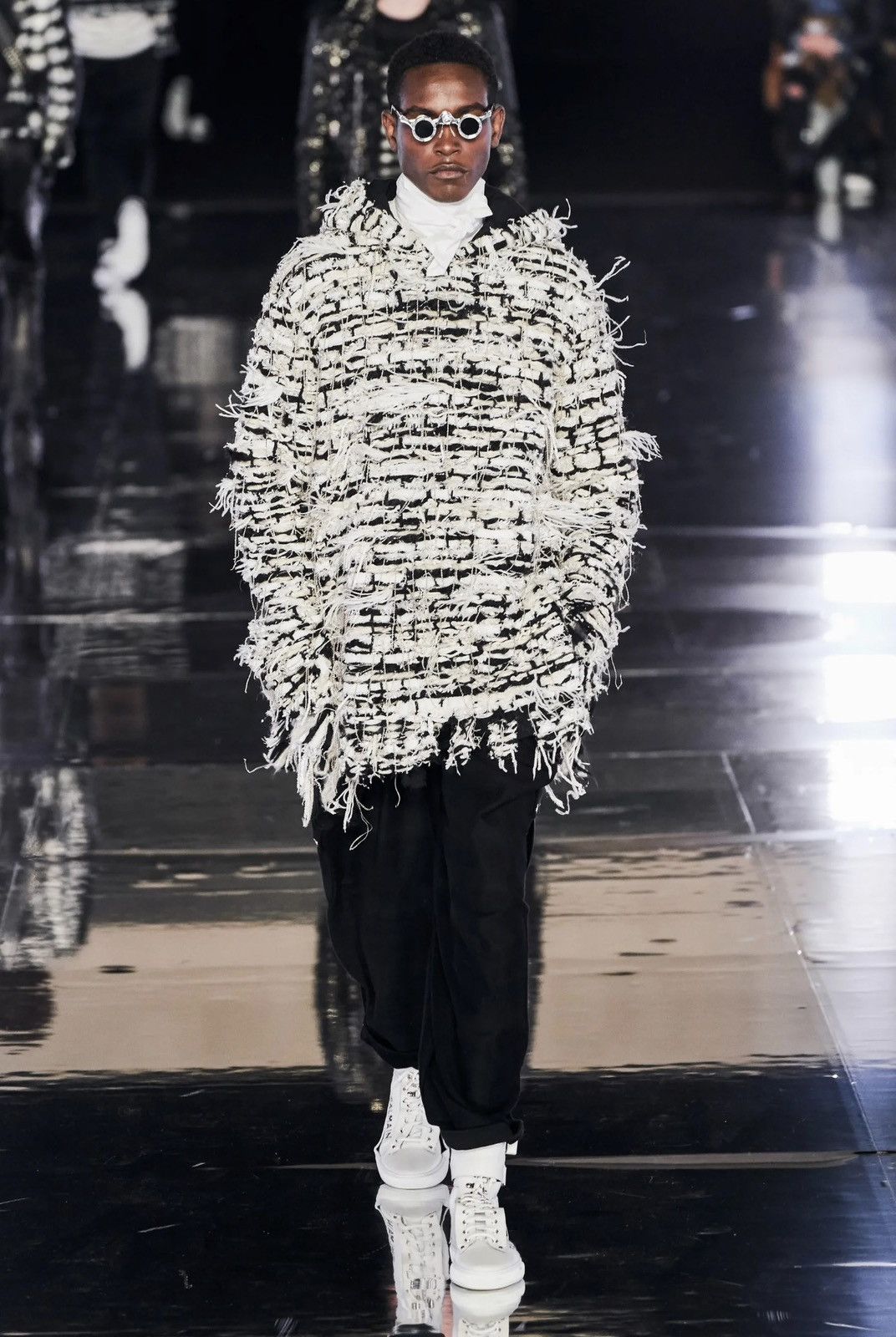 Balmain F/W19 Couture 1/1 Hoodie *HOLY GRAIL* Size US M / EU 48-50 / 2 - 2 Thumbnail
