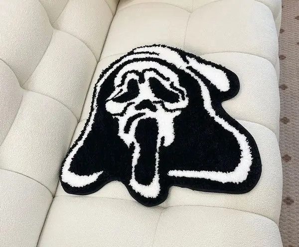 Handmade Fluffy Black Ghost Tufted Carpet Size ONE SIZE - 4 Thumbnail