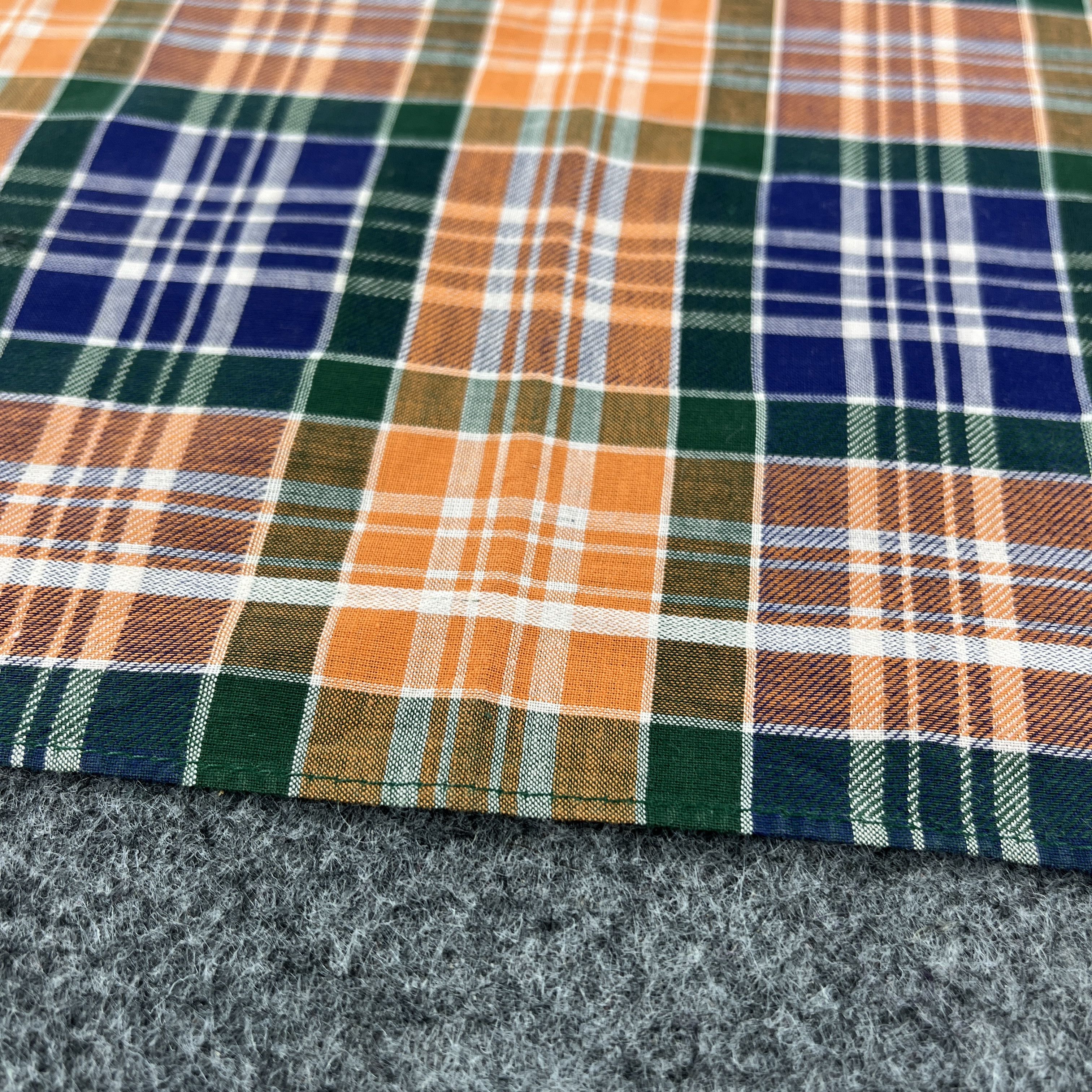 United Colors Of Benetton United Colors Of Benetton Handkerchief / Neckerchief B509 Size ONE SIZE - 4 Thumbnail