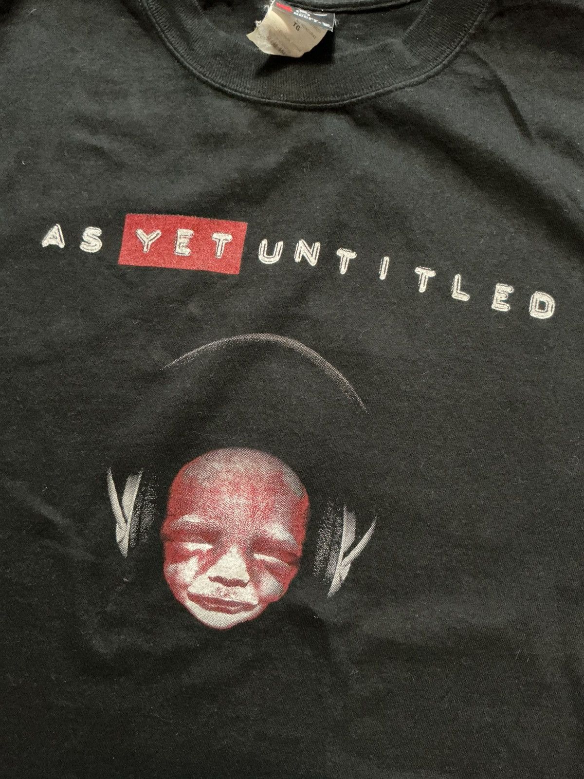 Band Tees Y2K 2005 As Yet Untitled Album Rock Band Official T-Shirt Size US XL / EU 56 / 4 - 7 Thumbnail