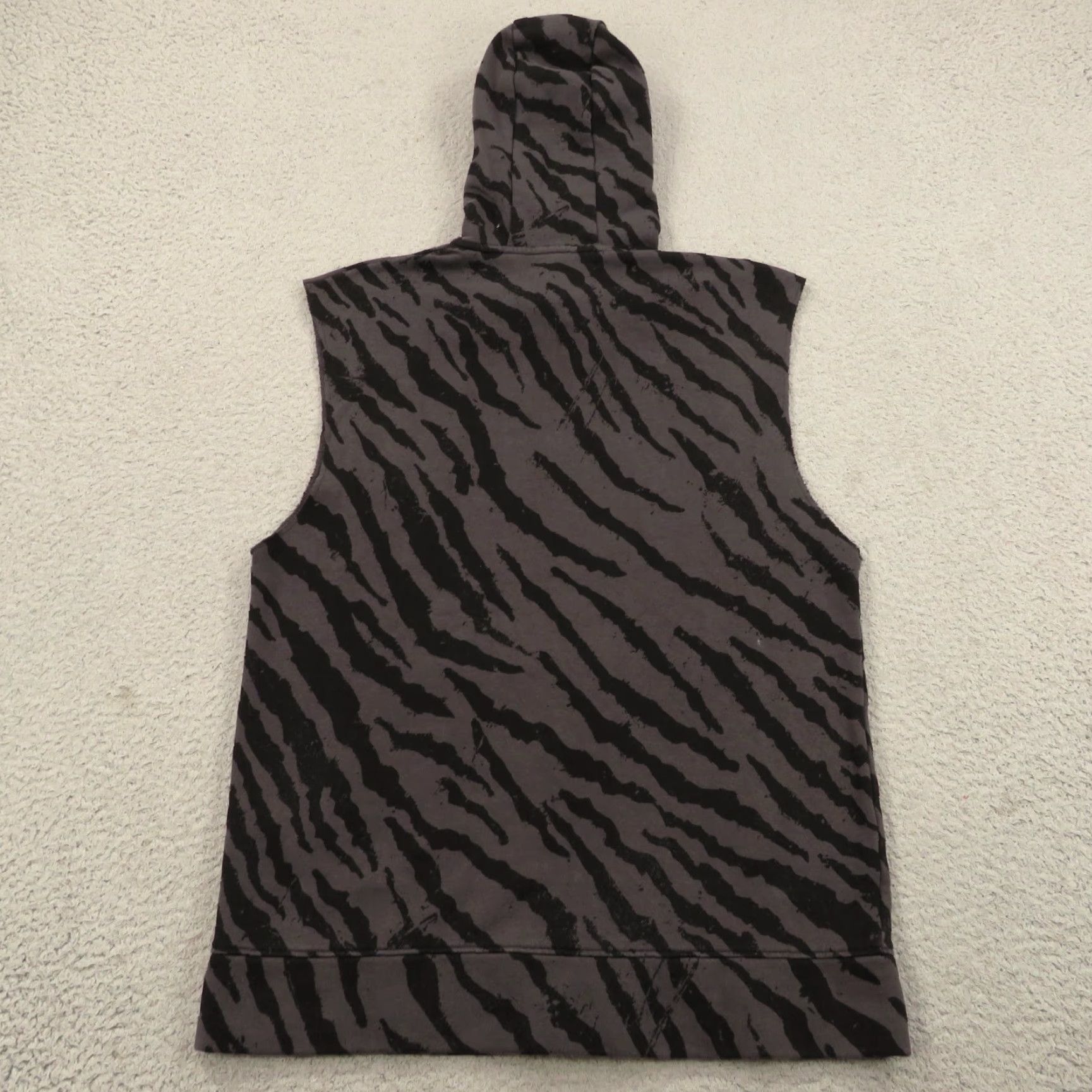 Under Armour Under Armour Project Rock Hoodie Men Small Tiger Stripe Camo Sleeveless Shirt Size US S / EU 44-46 / 1 - 5 Thumbnail