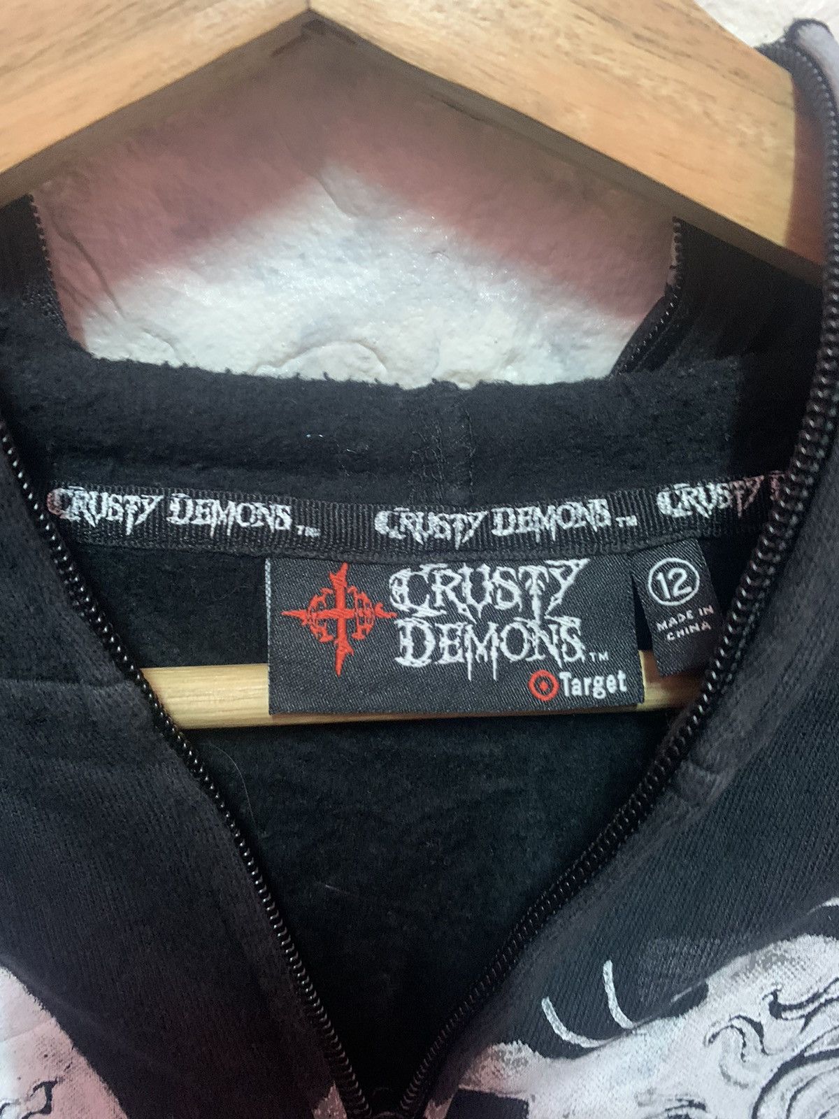 Vintage VINTAGE!! Sweater Hoodies CRUSTY DEMONS Fullziper For Kids Size US S / EU 44-46 / 1 - 4 Thumbnail