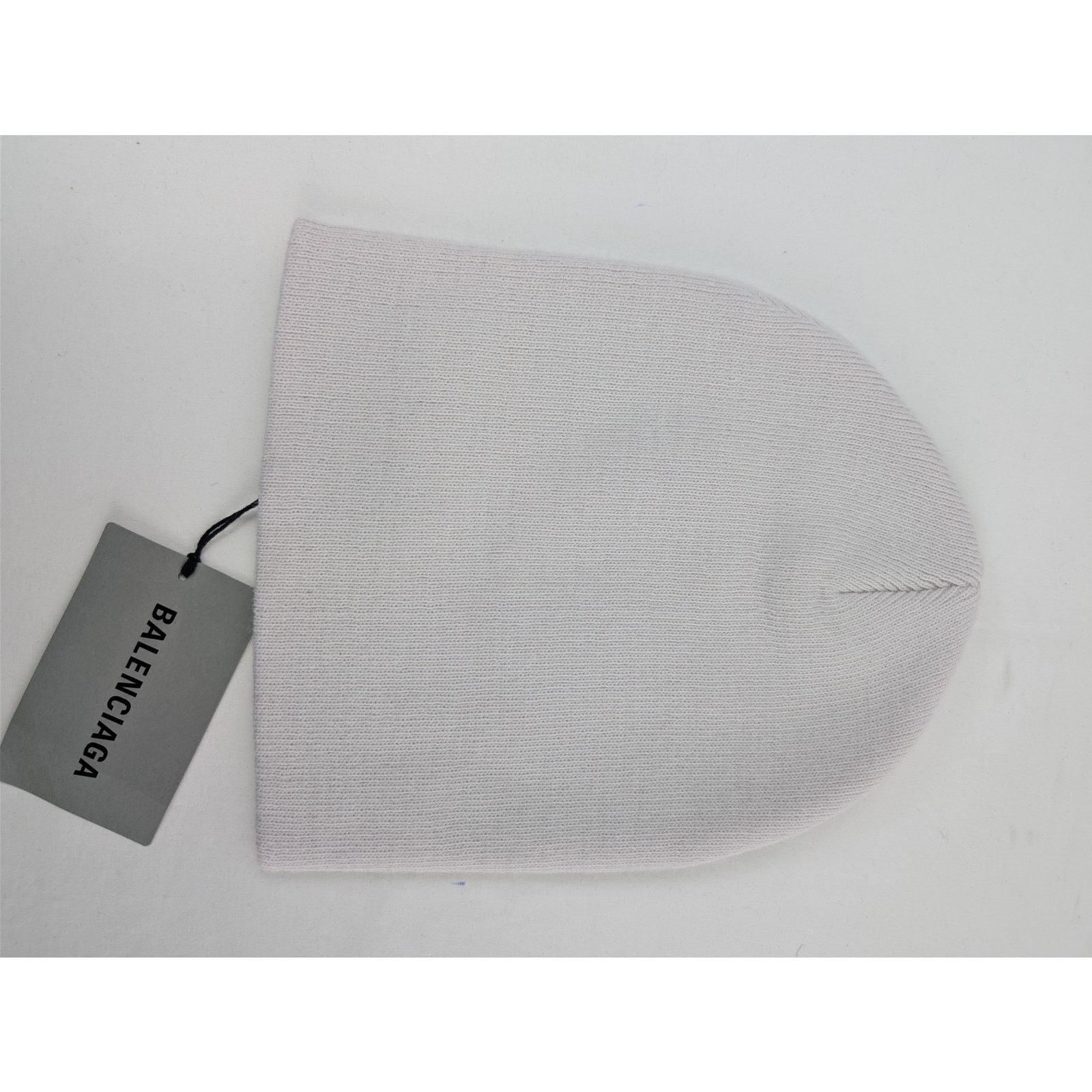Balenciaga o1rshd1 Size: 2 / Beverly Hills Beanie Cap / Hat Off White Size ONE SIZE - 9 Thumbnail