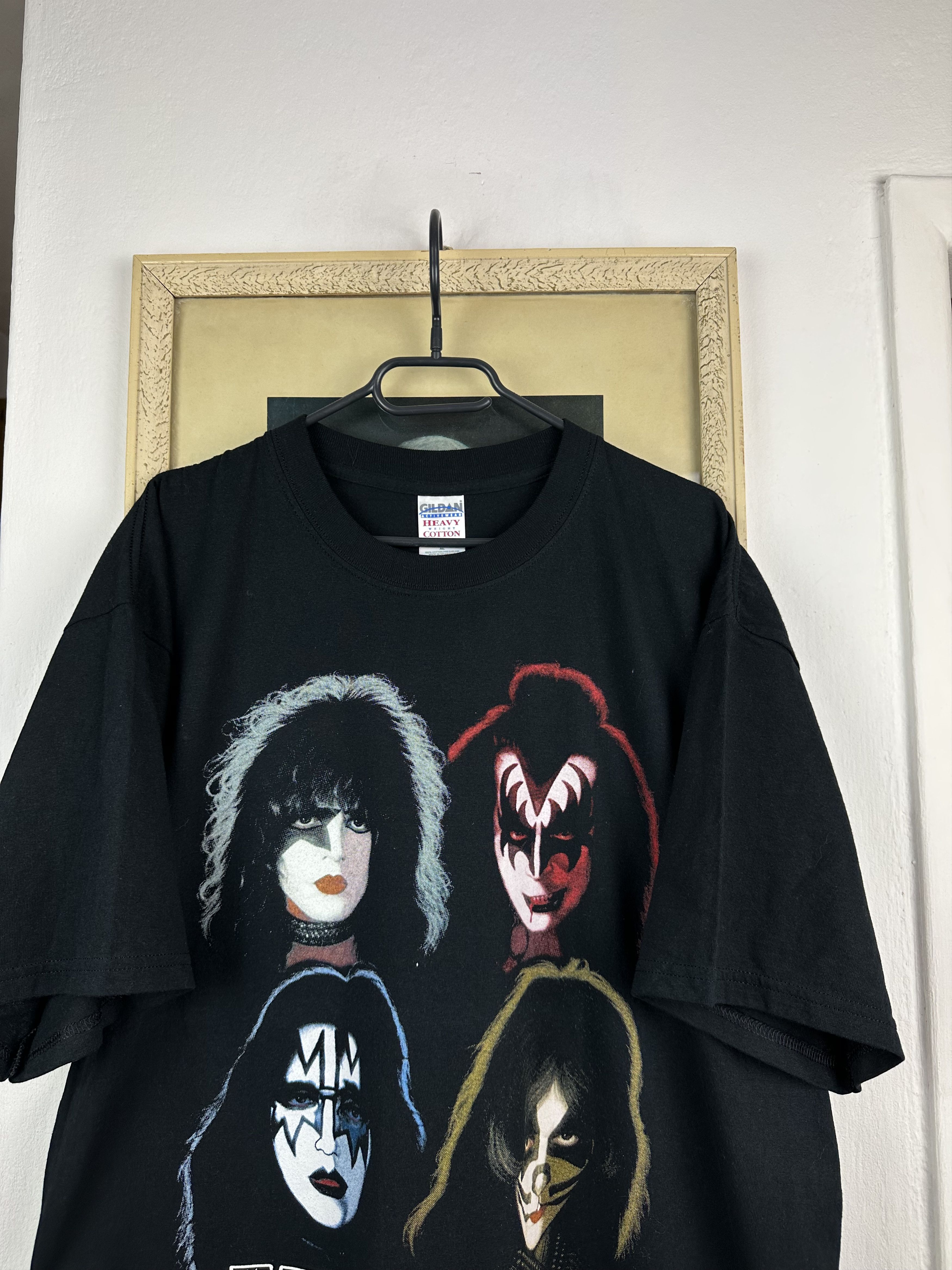 Band Tees Vintage Kiss Army Depot Faces Band Rare Graphic Shirt Tee Size US XL / EU 56 / 4 - 2 Thumbnail