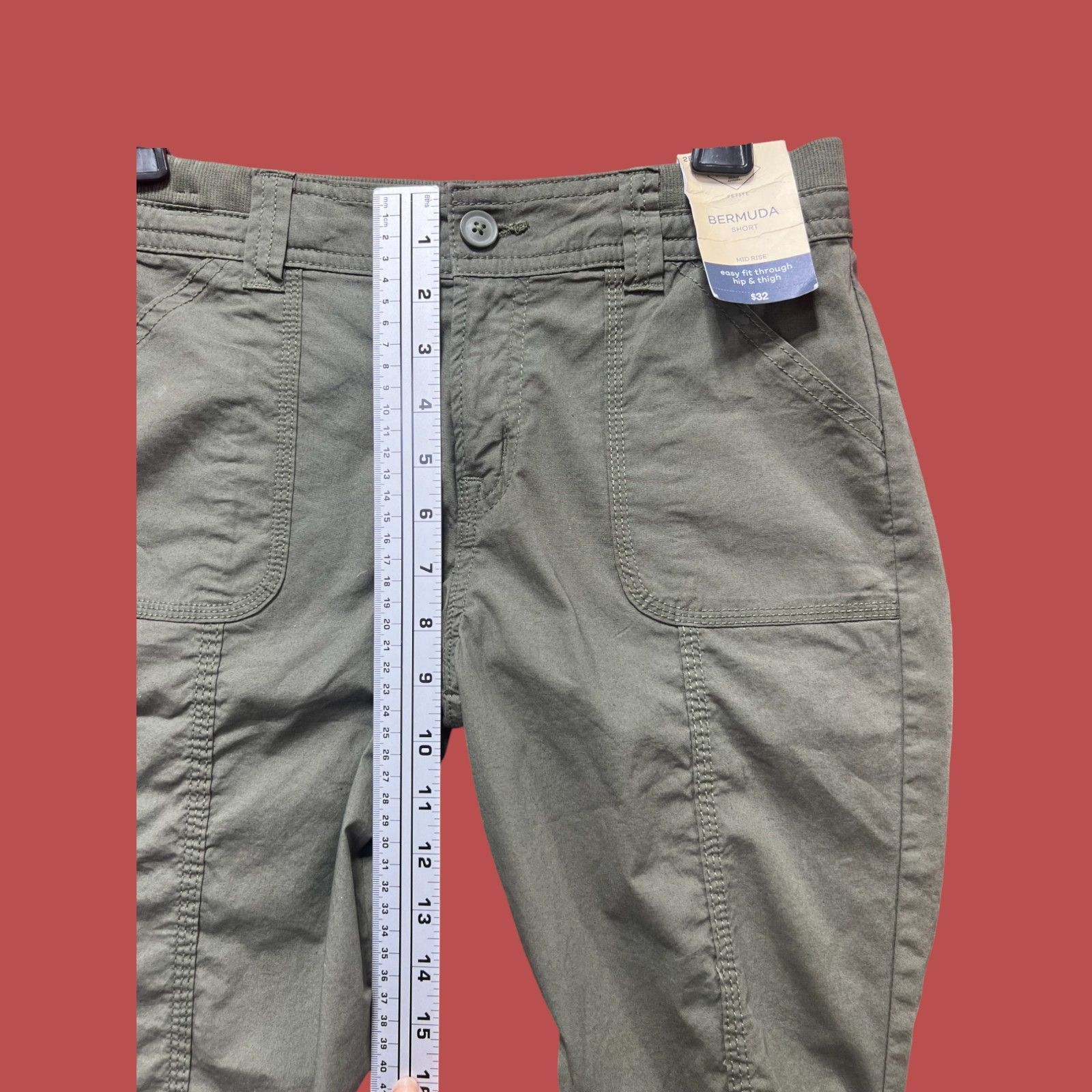 Other ST John's Bay - Women's Mid-Rise Cargo Bermuda Short - Olive Size 26" / US 2 / IT 38 - 7 Thumbnail