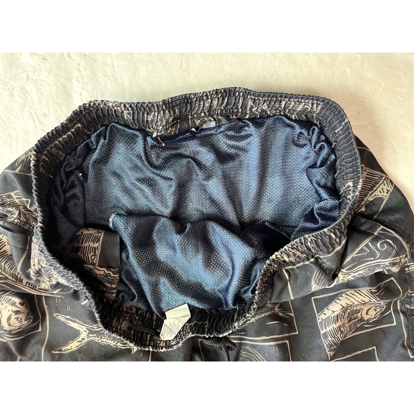 O'Neill VINTAGE O'Neill Board Shorts Men Surf Beach 100% Polyester Stretch Black Size L Short Bottom Camping Swimwear Size US 33 - 7 Thumbnail