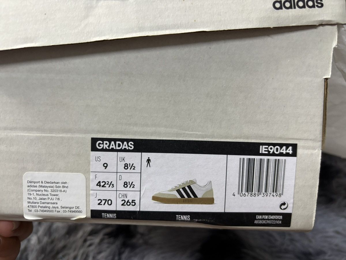 Adidas ADIDAS GRADAS Size US 8.5 / EU 41-42 - 3 Thumbnail