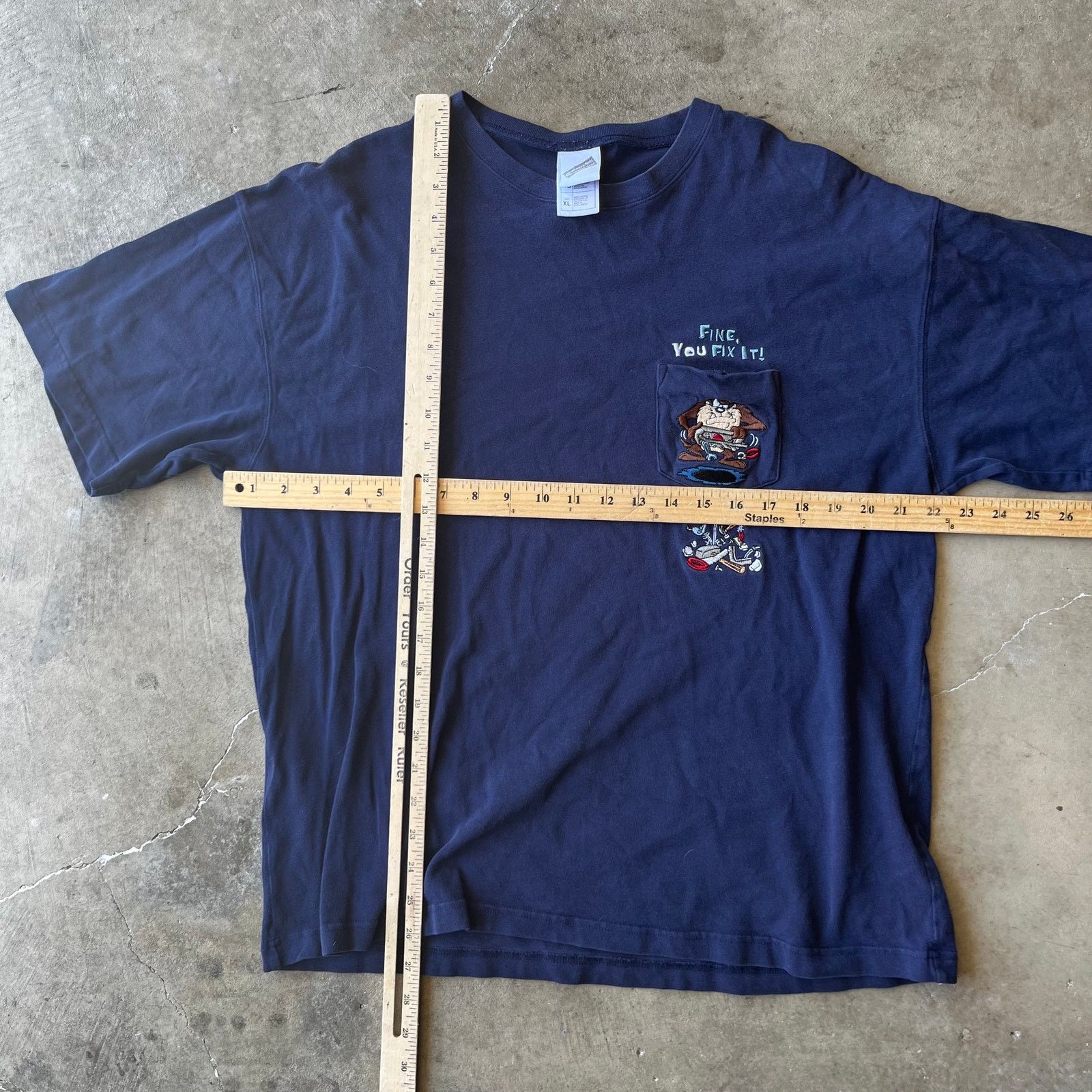 Vintage VINTAGE LOONEY TUNES SHIRT EMBROIDERED POCKET TEE 90S XL Size US XL / EU 56 / 4 - 5 Thumbnail