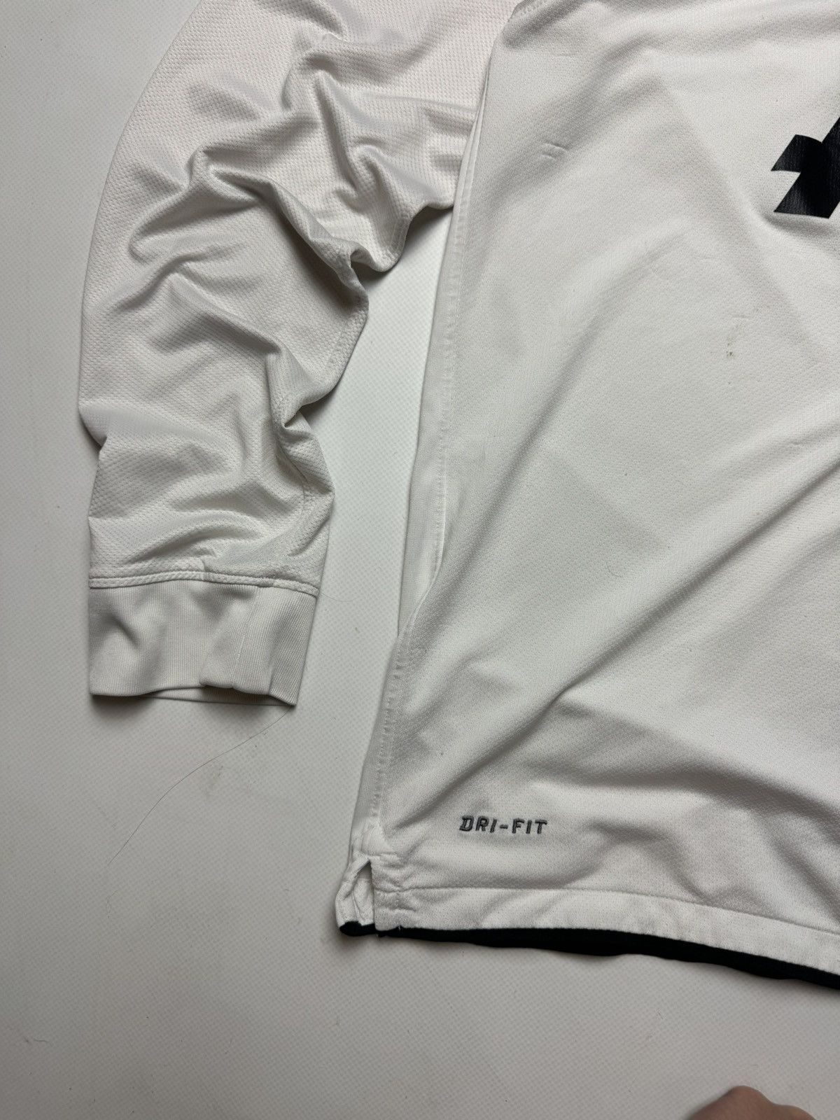 Nike × Vintage Rare Nike Manchester United long sleeve soccer jersey Size US M / EU 48-50 / 2 - 5 Thumbnail