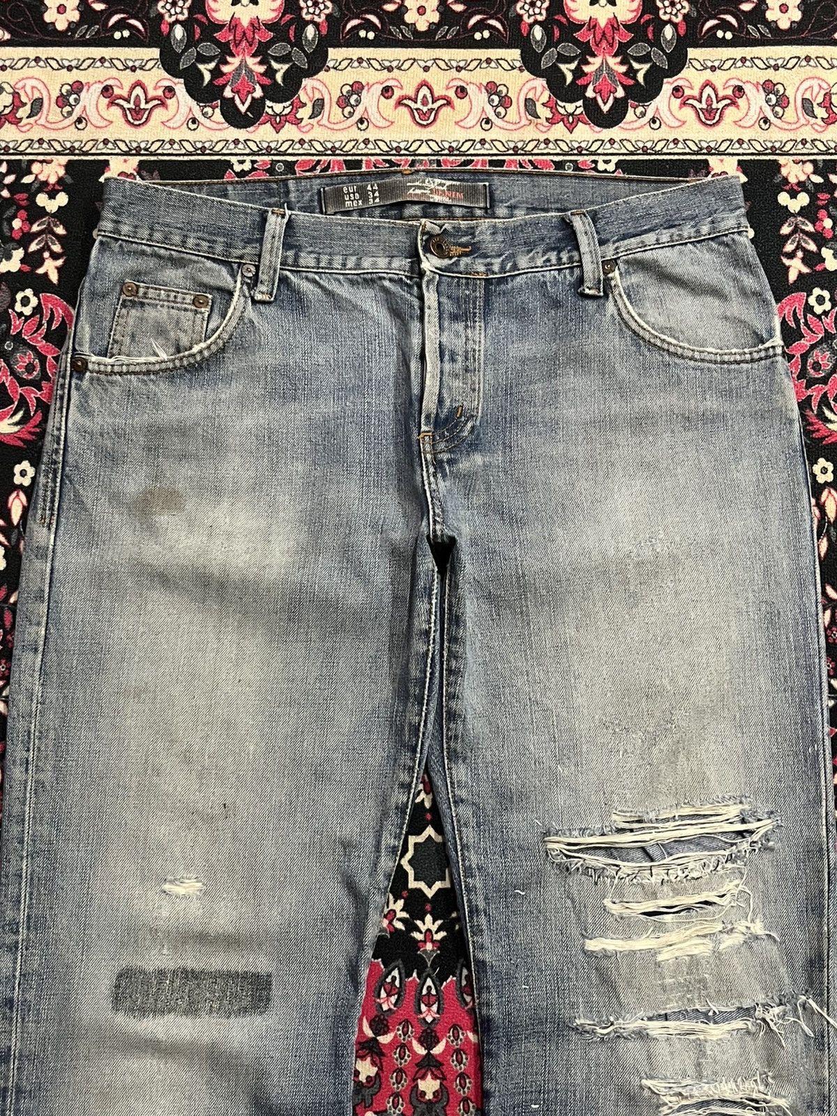 Le Grande Bleu (L.G.B.) ⚡️Distressed⚡️Zara Destroy Grunge Style Blue Washed Flare Jean Size US 34 / EU 50 - 4 Thumbnail