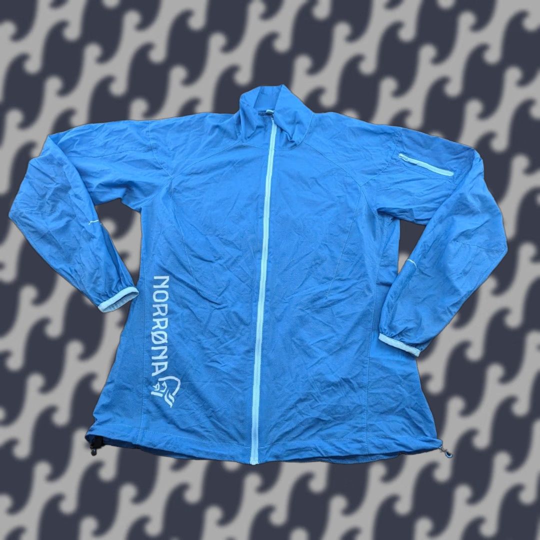 Vintage Norrona Bitihorn Aero100 Jacket Womens Small Blue Full Zip Featherweight Indoor Outdoor Activewear Casual Regular Fit Jacket Womens Blue Full Zip Size S / US 4 / IT 40 - 1 Thumbnail