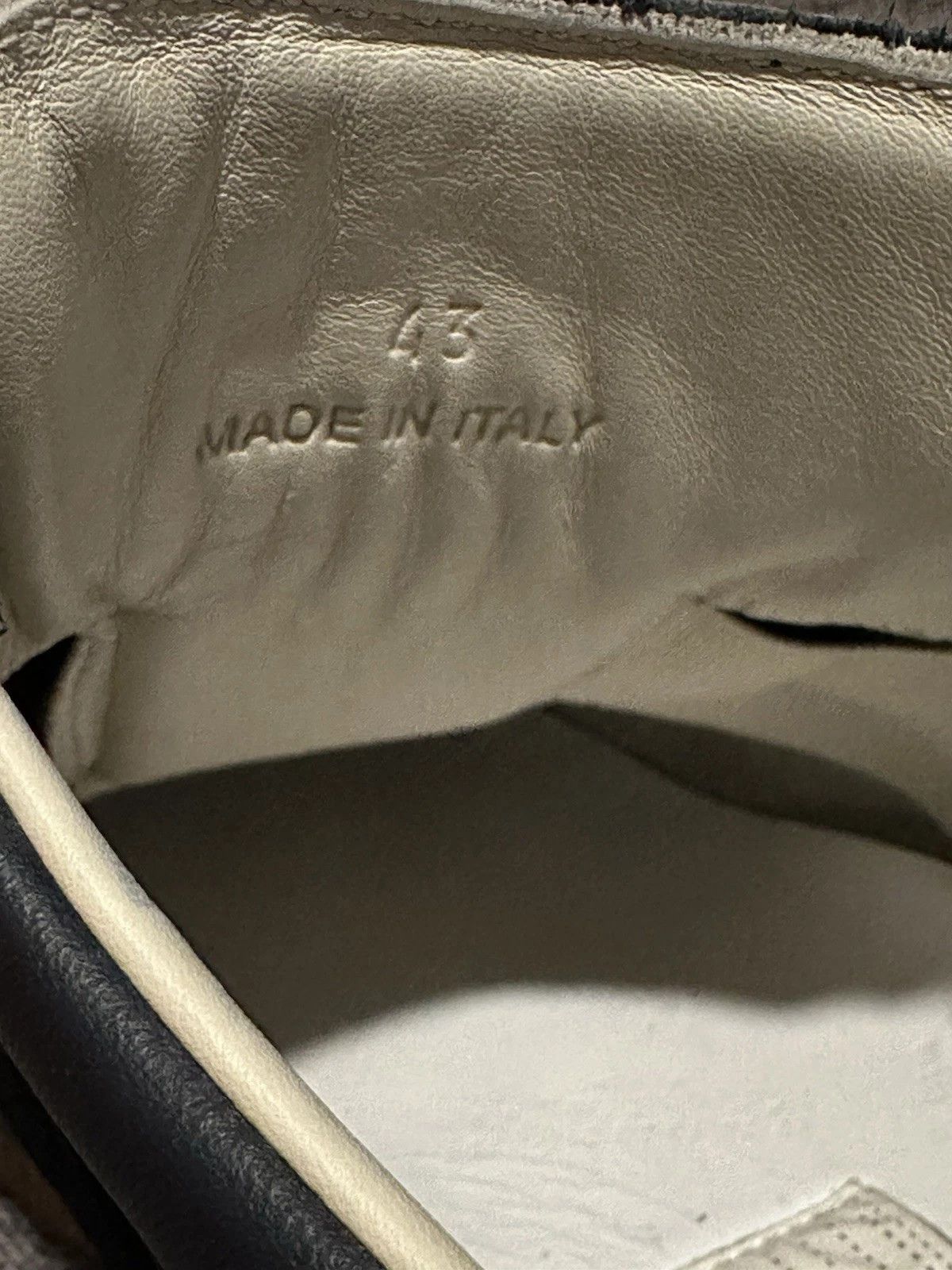 Maison Margiela Maison Margiela Replica GAT Navy Blue 10 43 Low Tops Gum Size US 10 / EU 43 - 6 Thumbnail