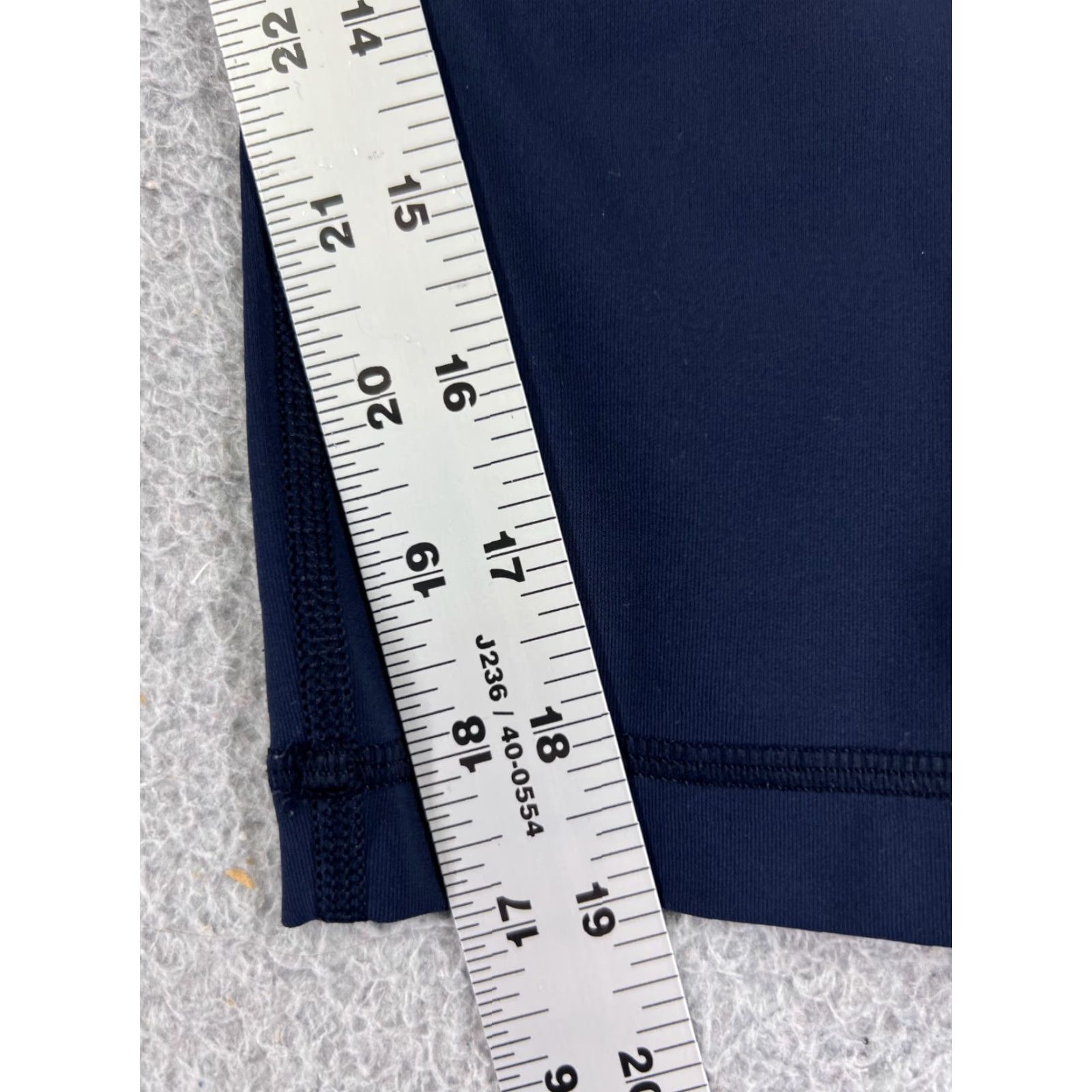 Lululemon Lululemon Wunder Under Crop Pants Womens 4 Blue 20in Inseam Yoga Activewear Size 27" / US 4 / IT 40 - 6 Thumbnail