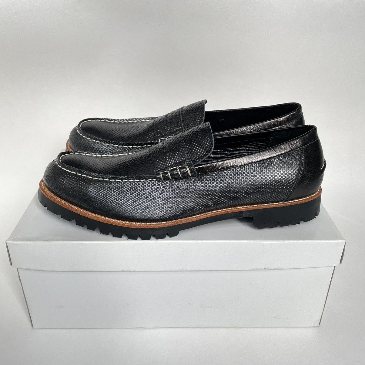 Comme des Garcons Commando Sole Textured Leather Loafers Size US 12 / EU 45 - 14 Thumbnail