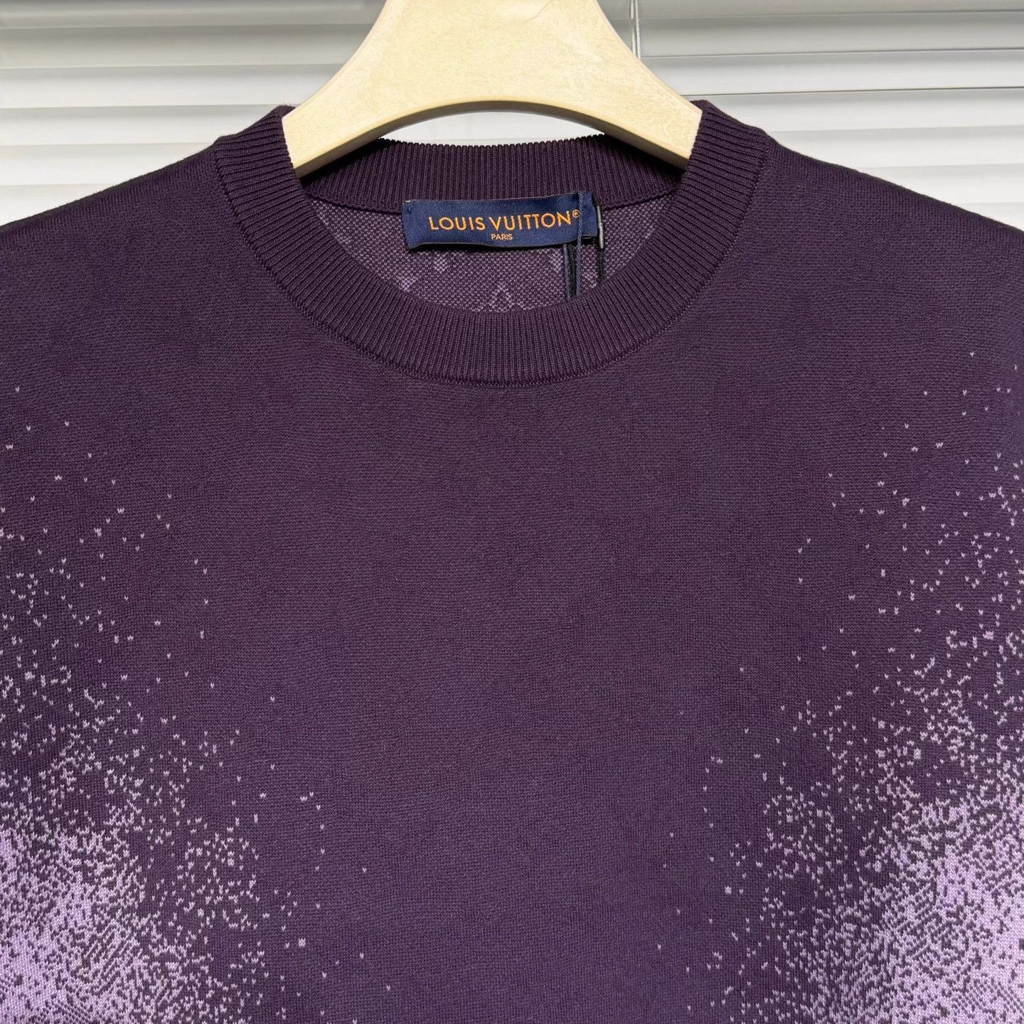 Louis Vuitton LV Knit Short-Sleeve Tee SS26 Purple Gradient Jacquard XL Size US XL / EU 56 / 4 - 3 Thumbnail