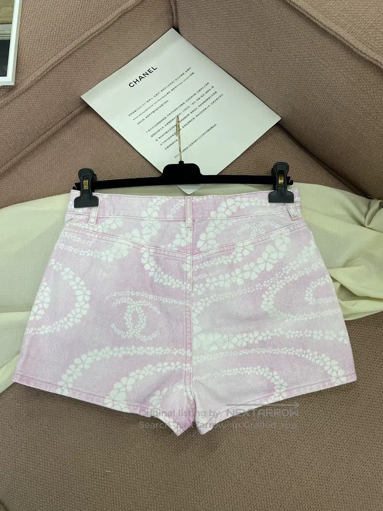 Chanel Chanel Beach Series Pink Printed Denim Shorts Size 24" / US 00 / IT 34 - 3 Thumbnail