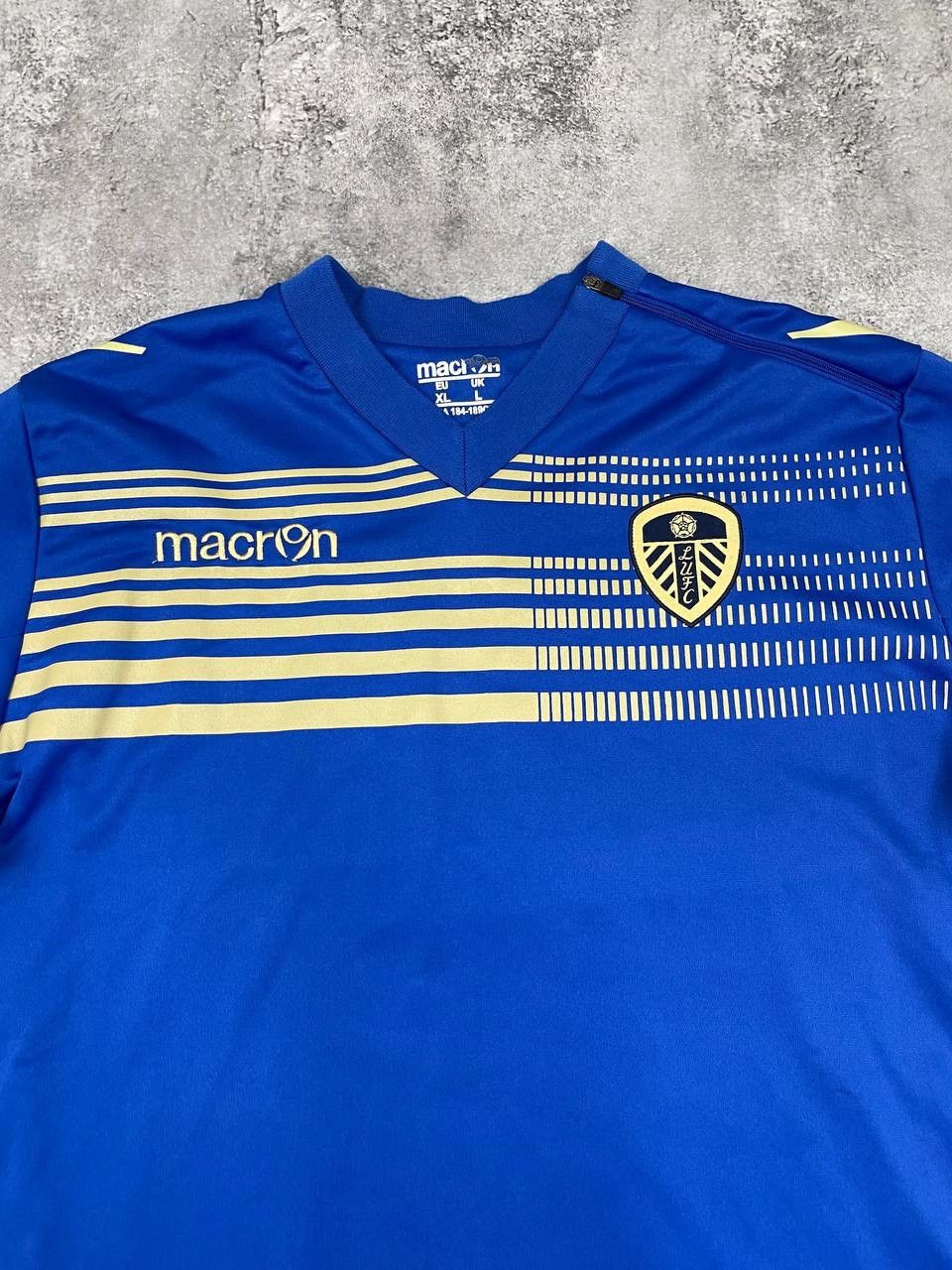 Macron Macron Men 2013/14 Long Sleeve Football Shirt Jersey Size US XL / EU 56 / 4 - 2 Thumbnail