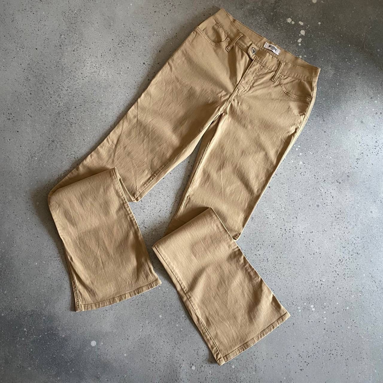 Moschino × Vintage Moschino Vintage Flared Beige Pants Jeans 90s Size 27" / US 4 / IT 40 - 1 Thumbnail