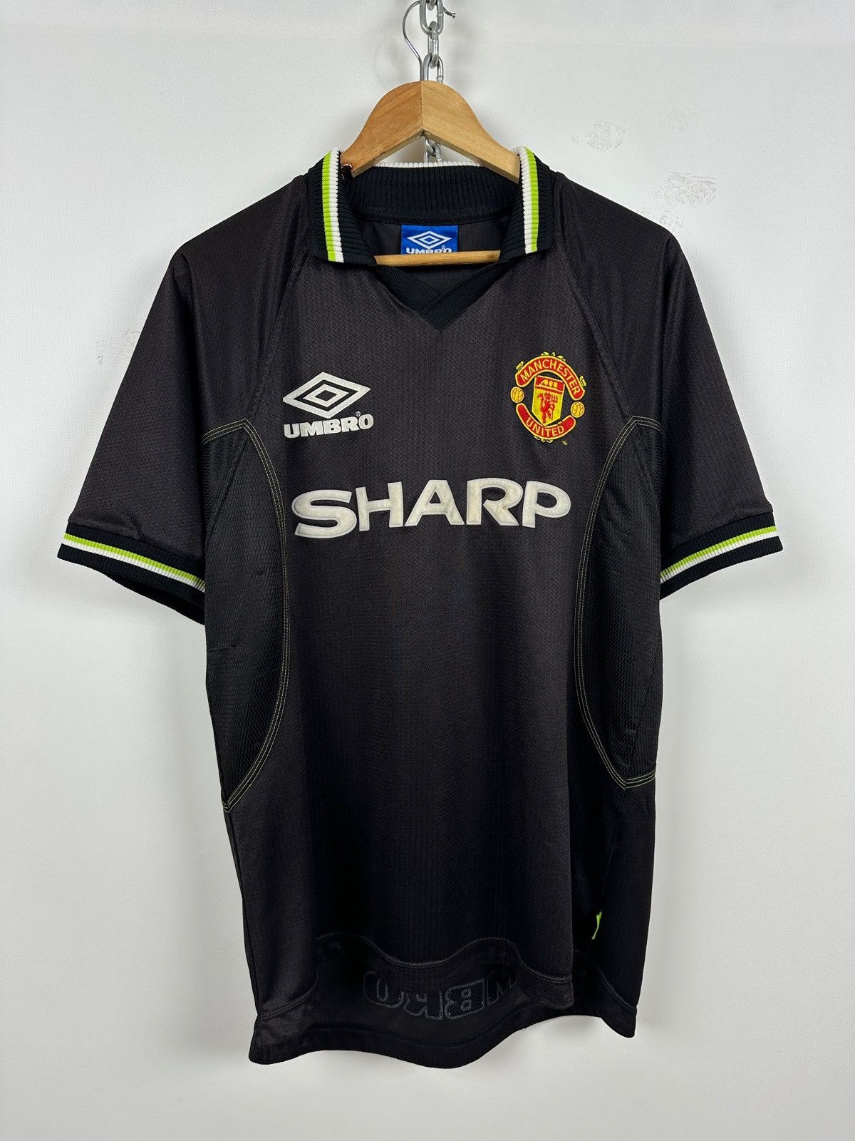 Umbro 1998/99 Umbro Manchester United Third Vintage Soccer Jersey Size US M / EU 48-50 / 2 - 1 Thumbnail