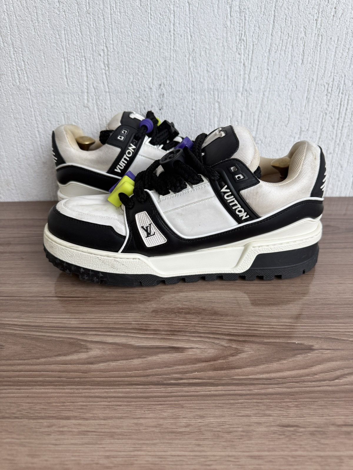 Louis Vuitton Lv maxi Trainers Size US 8 / EU 41 - 14 Thumbnail