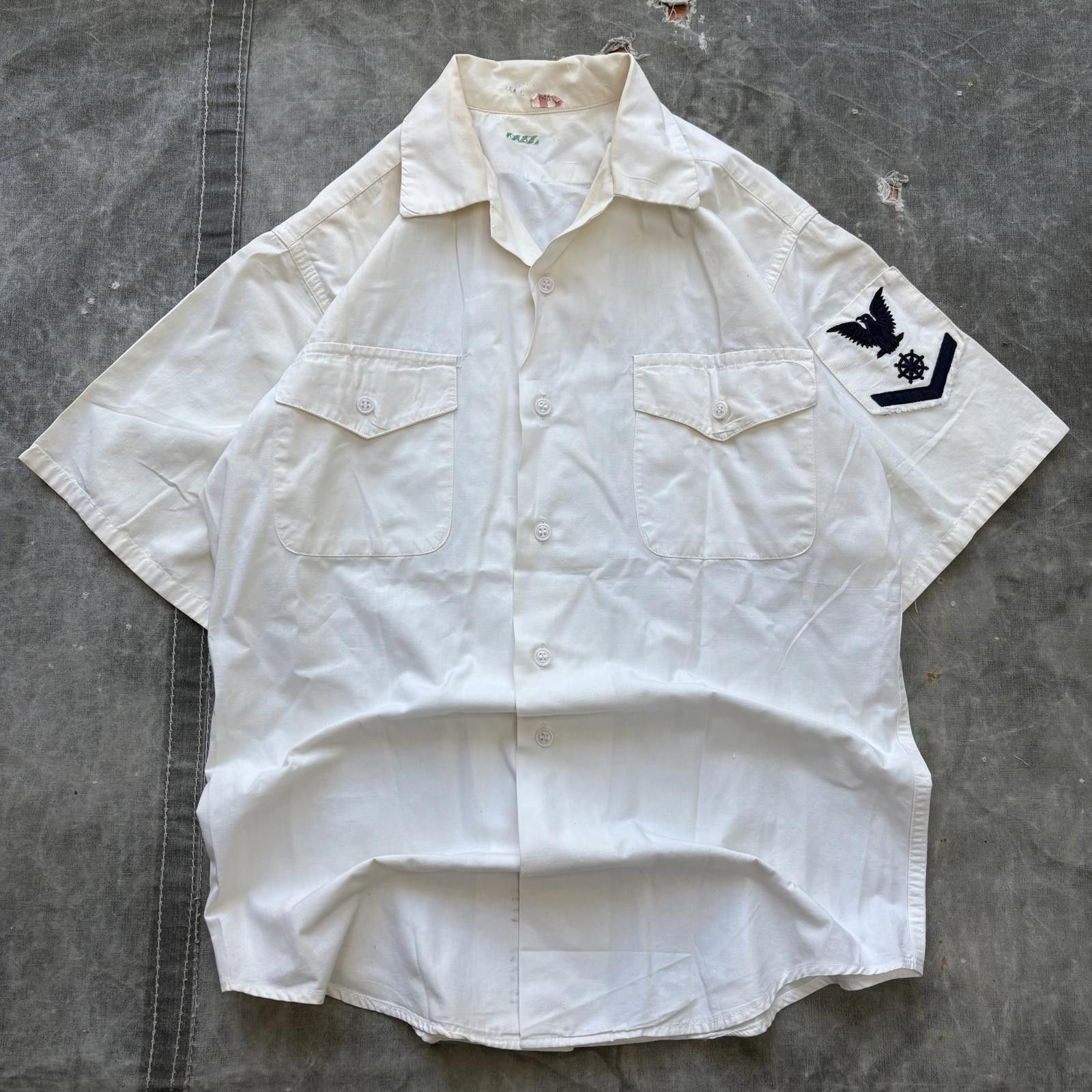Vintage Vintage 60s USN Navy Uniform Short Sleeve Button Up Shirt Size US M / EU 48-50 / 2 - 1 Thumbnail