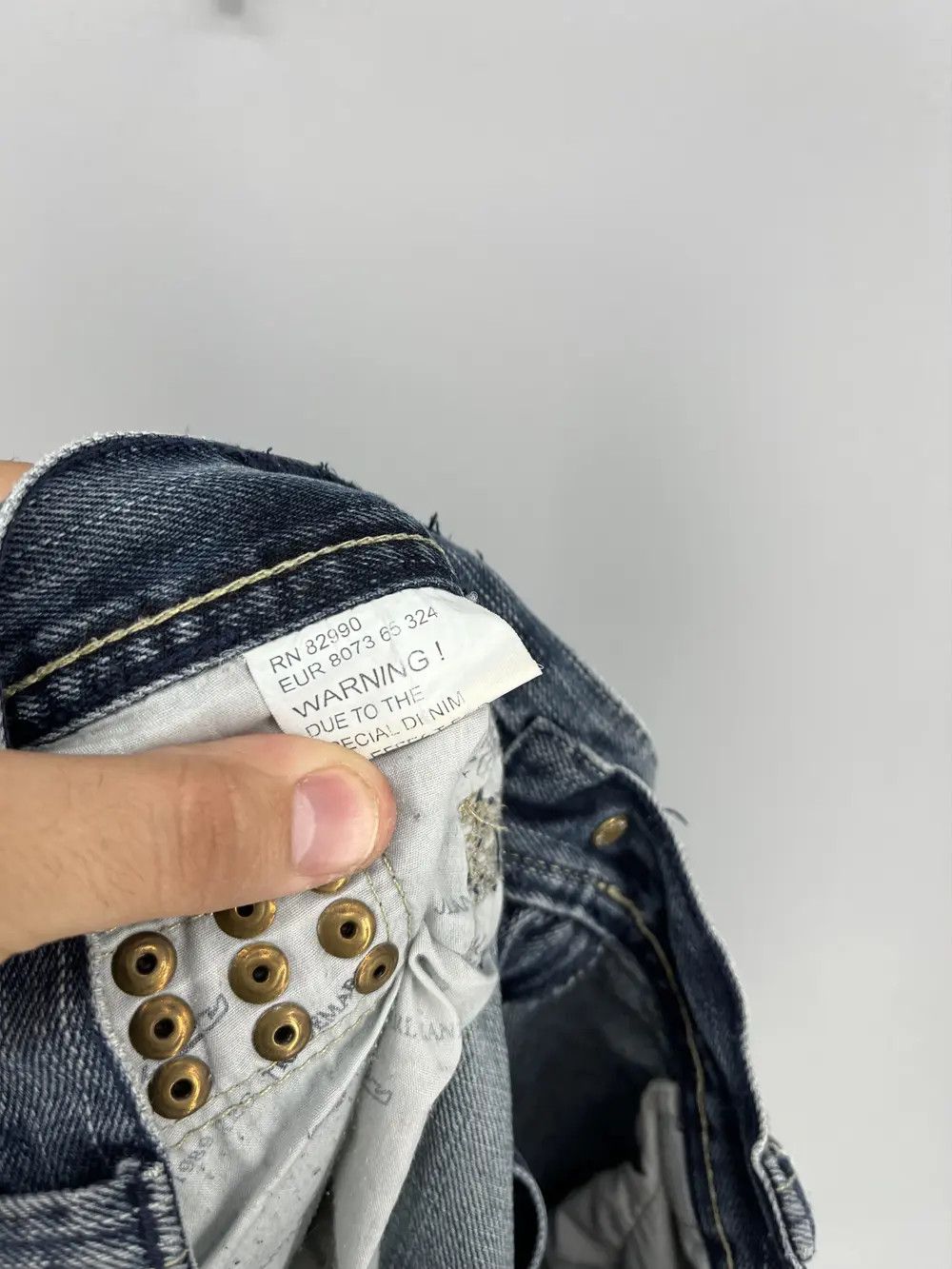 Karl Kani Vintage Karl Kani Baggy Rap Jeans Rivet Stud Big Logo Size34 Size US 34 / EU 50 - 18 Thumbnail