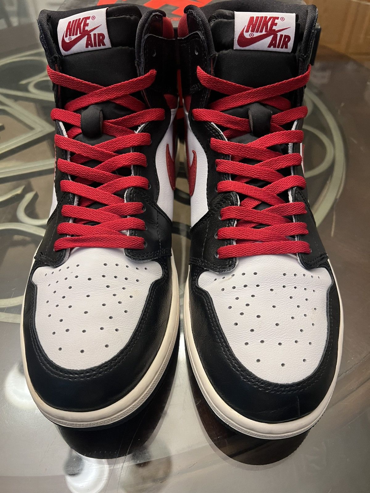 Jordan Brand Jordan 1 Retro High “Gym Red” 2019 Size US 13 / EU 46 - 3 Thumbnail