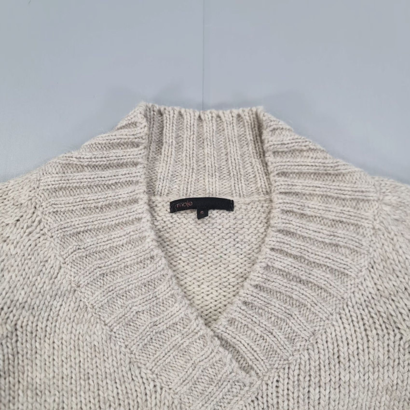 Maje VINTAGE? No. Maje Jumper Beige Small Alpaca Wool Knitted V Neck Pullover Womens Shirt? Size S / US 4 / IT 40 - 2 Thumbnail
