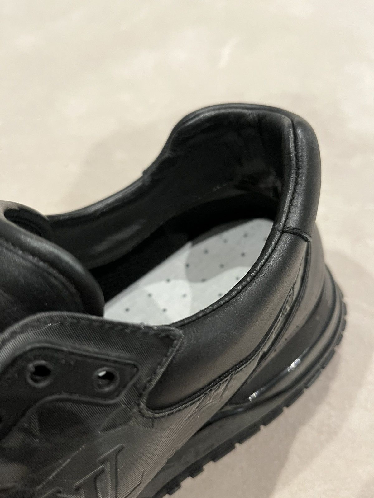 Louis Vuitton Louis Vuitton Run Away trainers Size US 10.5 / EU 43-44 - 12 Thumbnail