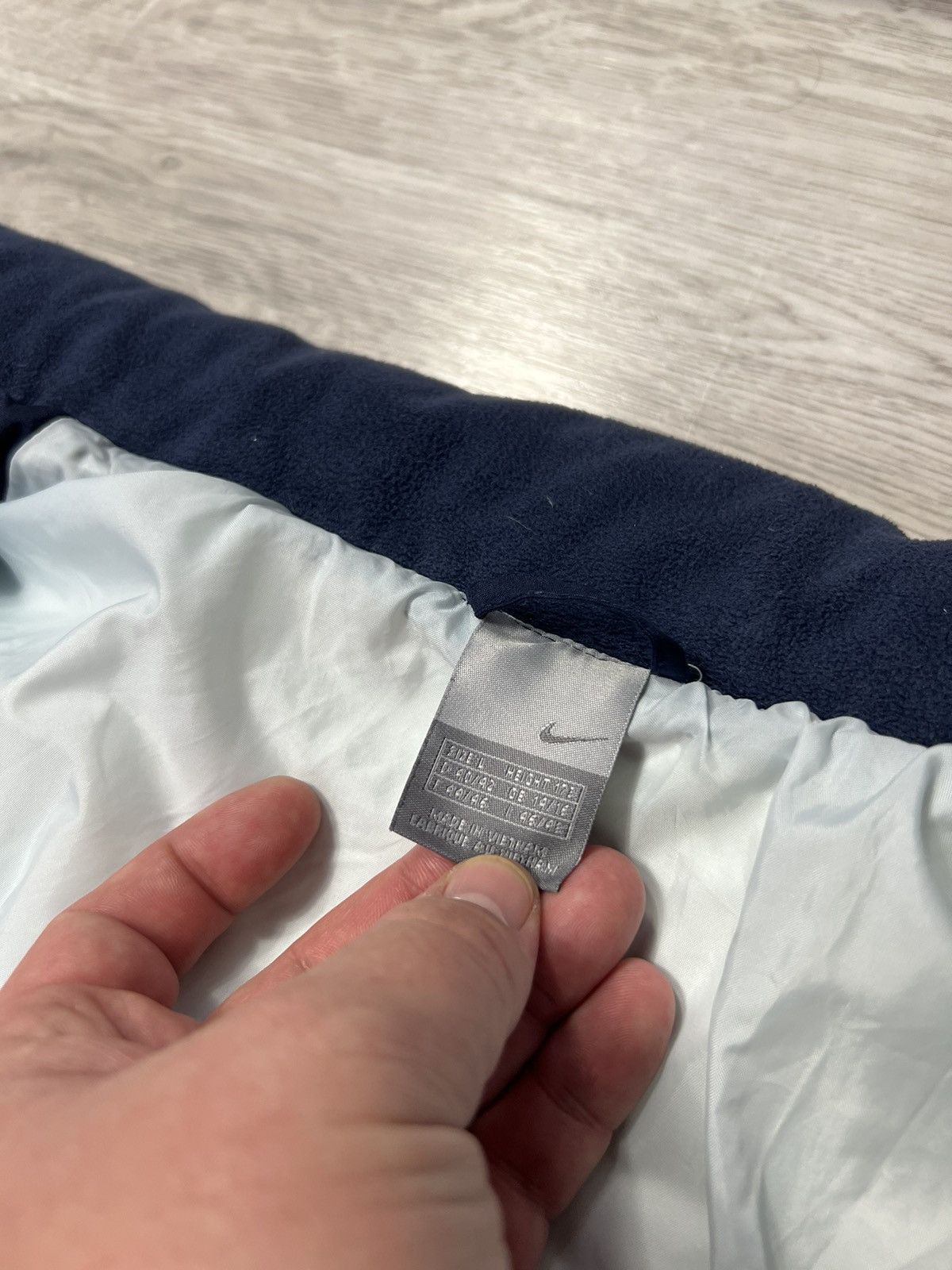 Nike 90s Vintage Nike Embroidered Small Logo Puffer Down Jacket Size L / US 10 / IT 46 - 16 Thumbnail