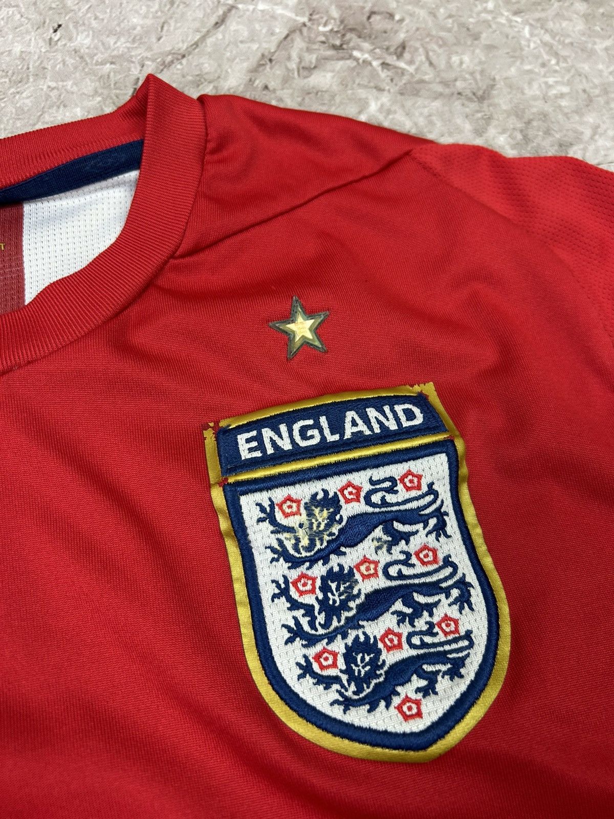 Umbro × Vintage VINTAGE ENGLAND GERRARD #4 SOCCER JERSEY FOOTBALL SHIRT Size US M / EU 48-50 / 2 - 3 Thumbnail