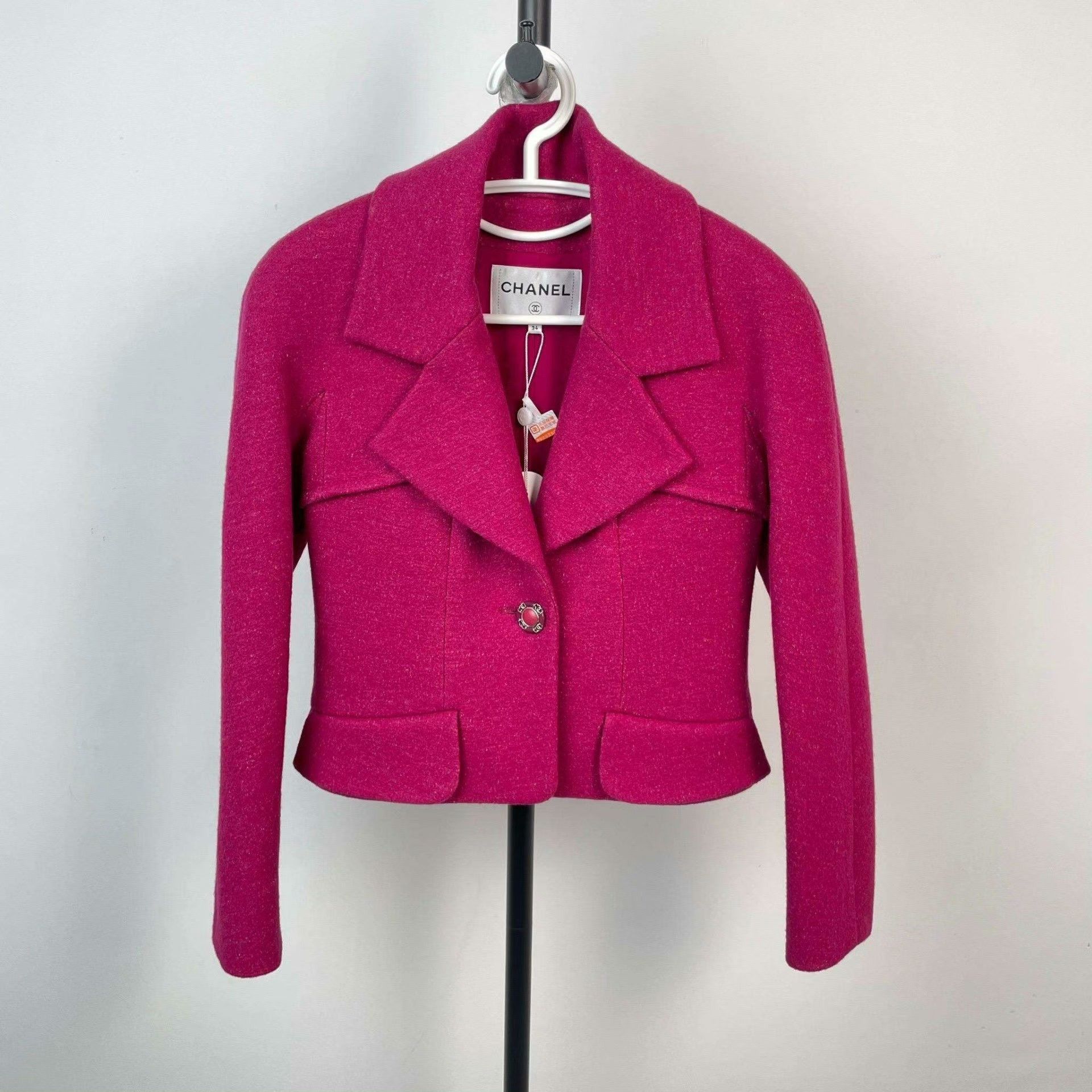 Chanel Chanel Wool Red Coat 34 Women Size XS / US 0-2 / IT 36-38 - 1 Thumbnail
