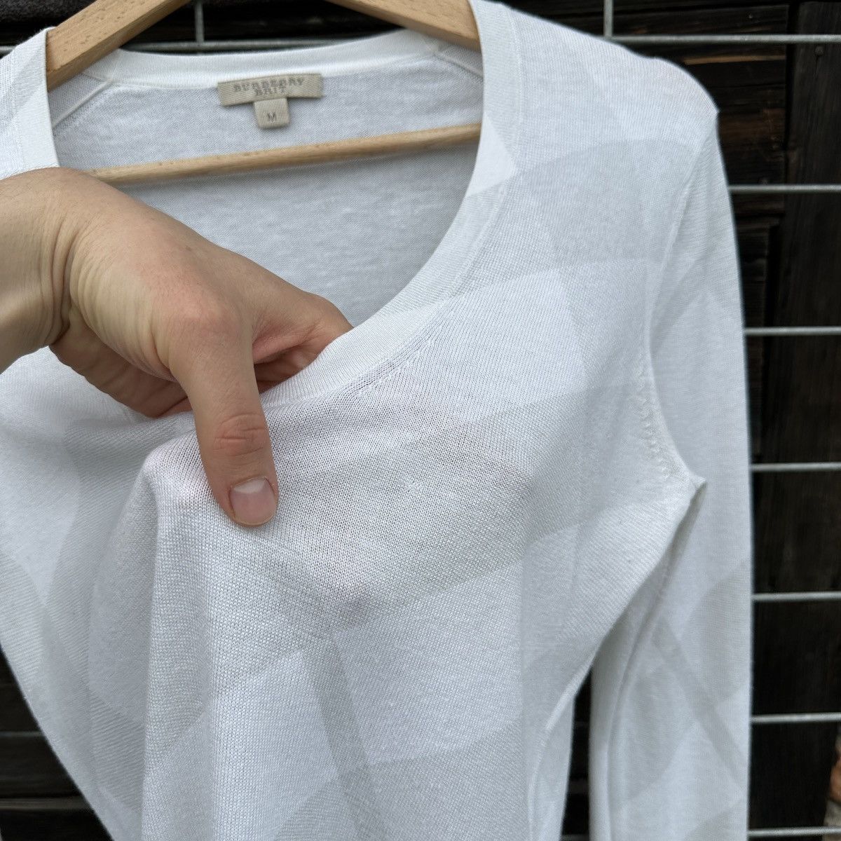 Burberry Burberry Brit Silk Cashmere Blouse Long Sleeve M Nova Check Size M / US 6-8 / IT 42-44 - 4 Thumbnail
