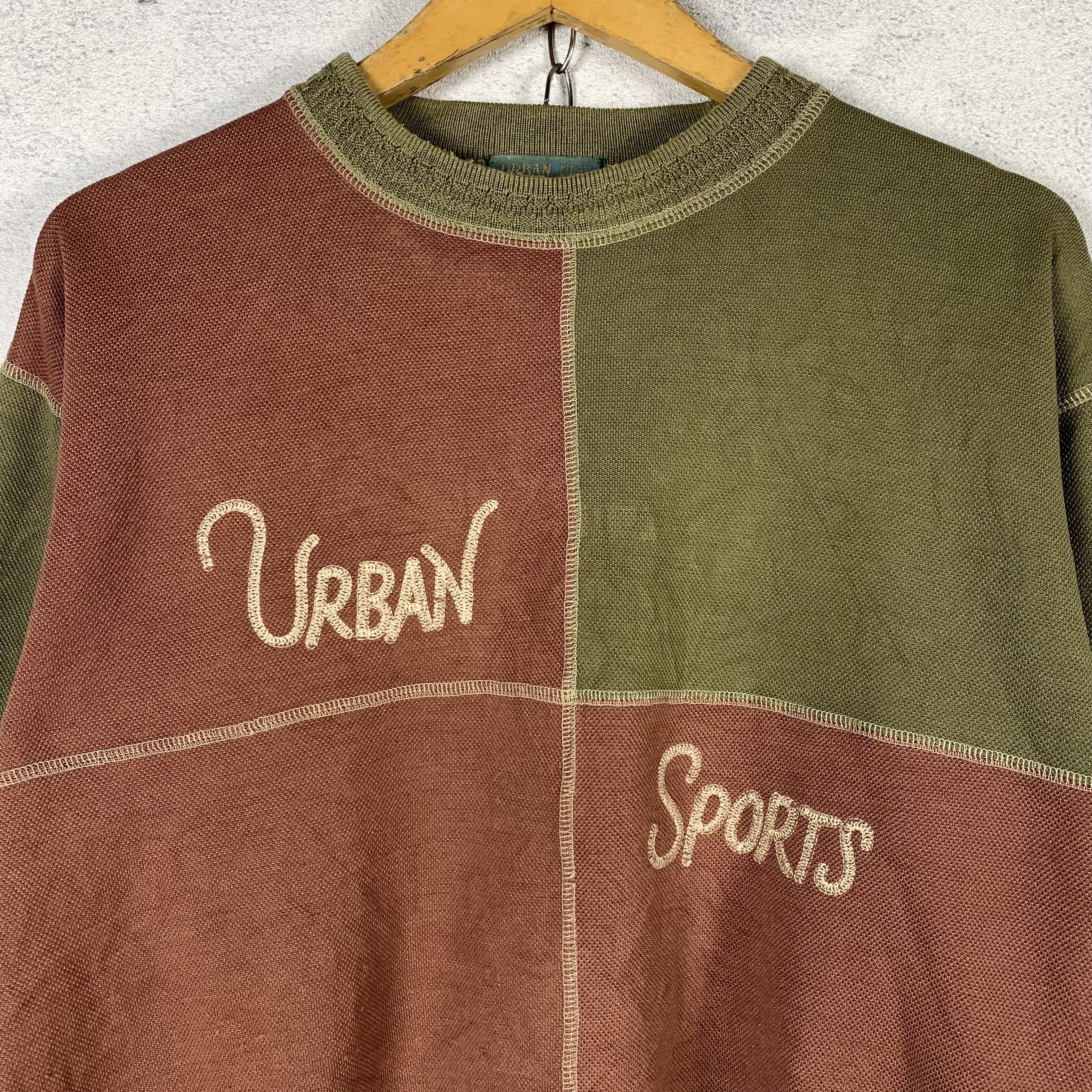 Vintage Vintage 90s Urban Sports Sweatshirt Crewneck Size US S / EU 44-46 / 1 - 2 Thumbnail