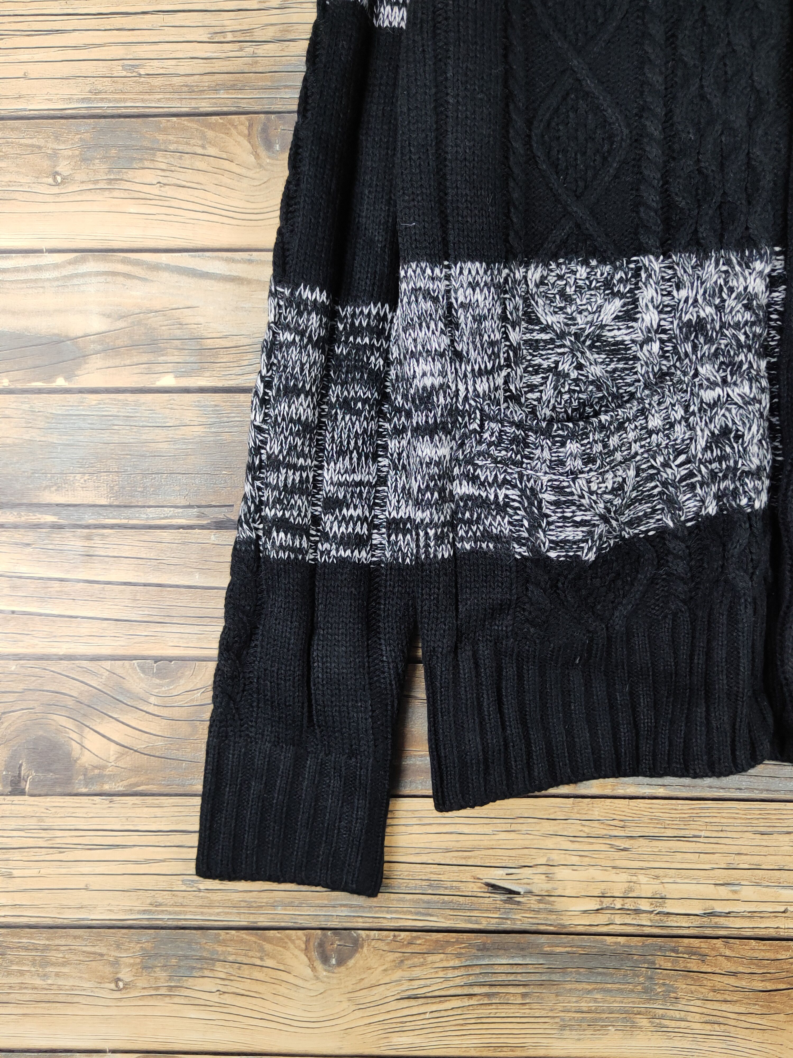 Aran Isles Knitwear Lock Heaven Black Knitwear Cardigan #W1191 Size L / US 10 / IT 46 - 4 Thumbnail