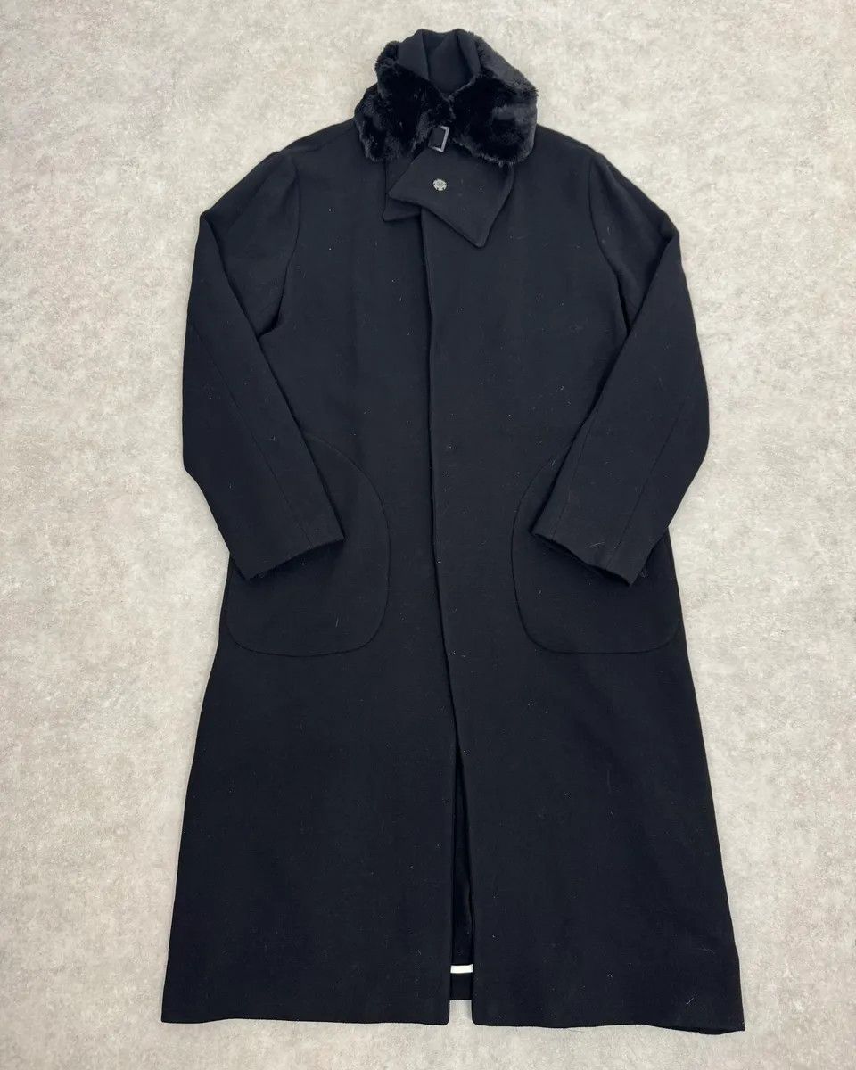 Emporio Armani AW2012 Emporio Armani Fur Collar Black Long Coat Size US L / EU 52-54 / 3 - 1 Thumbnail