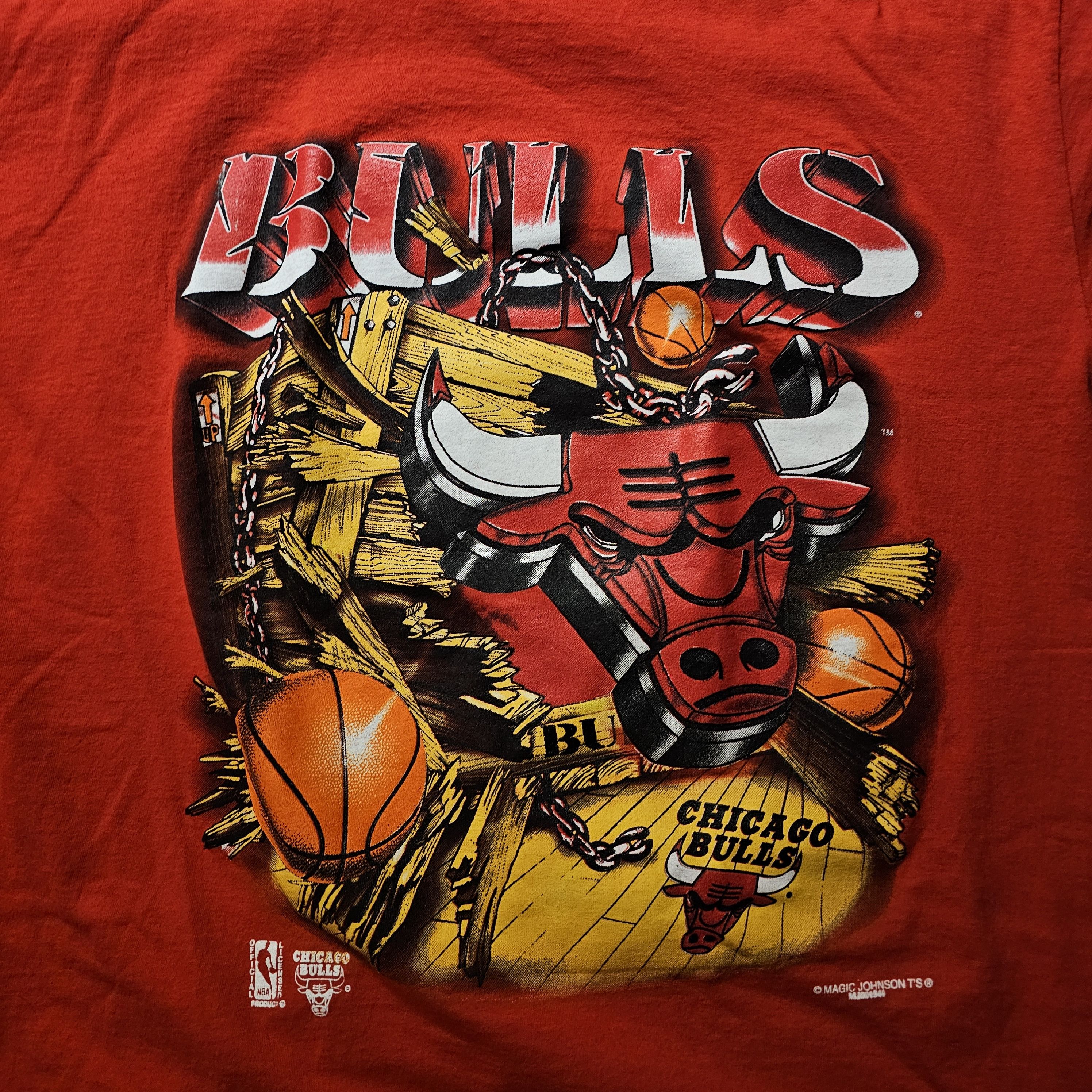 Other 1992 Magic Johnson Tees Chicago Bulls T Shirt Size XL Size US XL / EU 56 / 4 - 2 Thumbnail