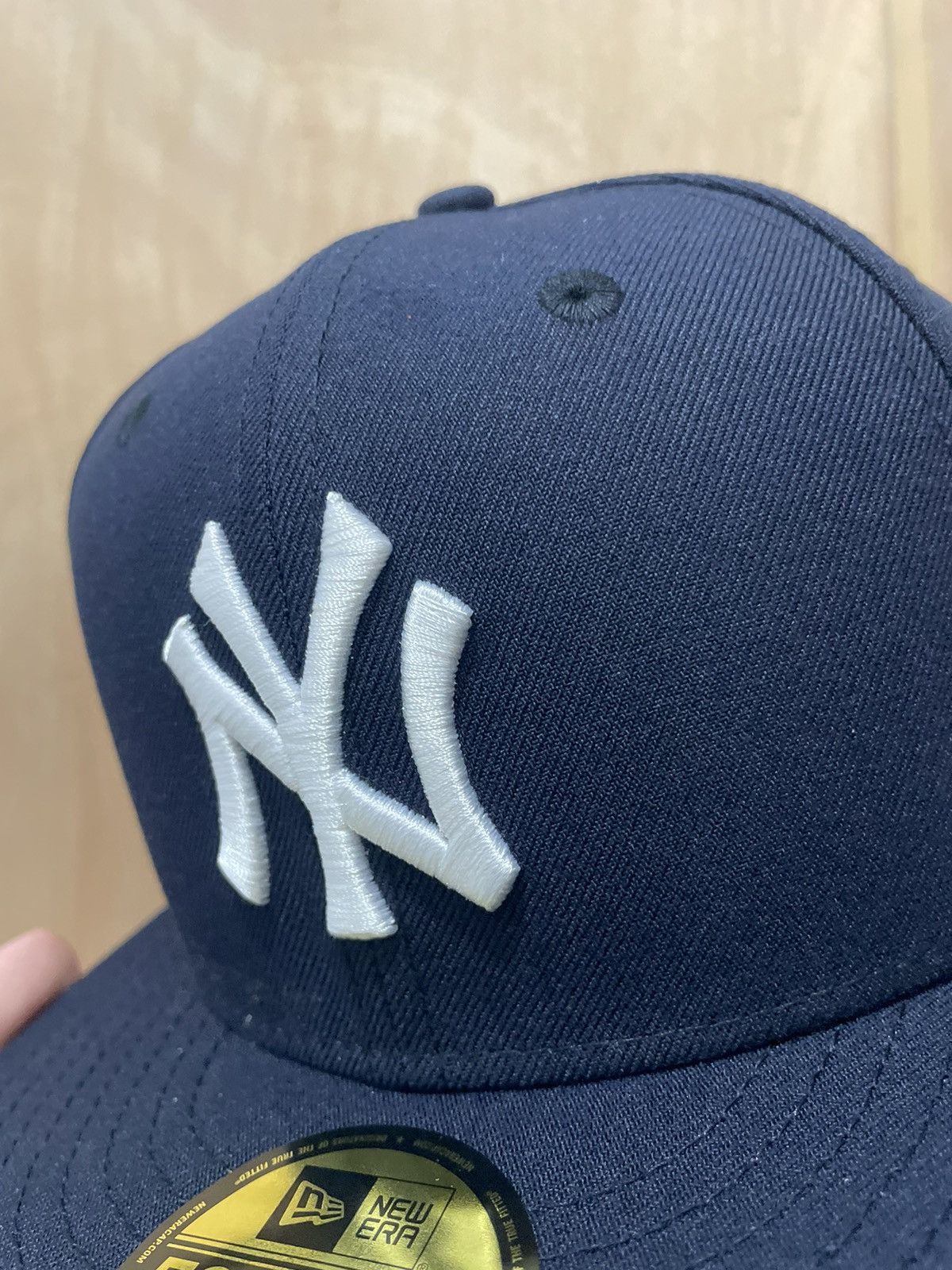 New Era Hat club exclusive New York 2001 World Series pink uv7 1/8 Size ONE SIZE - 3 Thumbnail